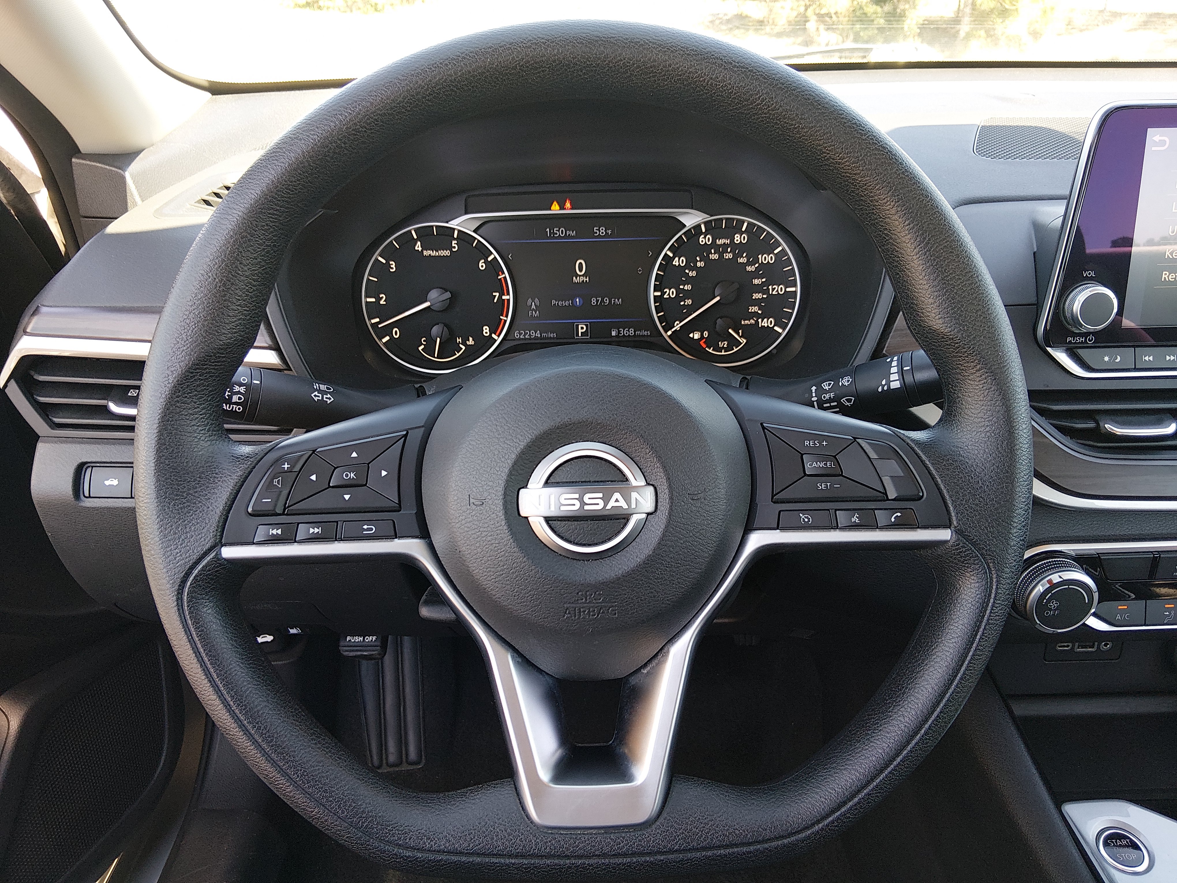 2024 Nissan Altima SV - Photo 12