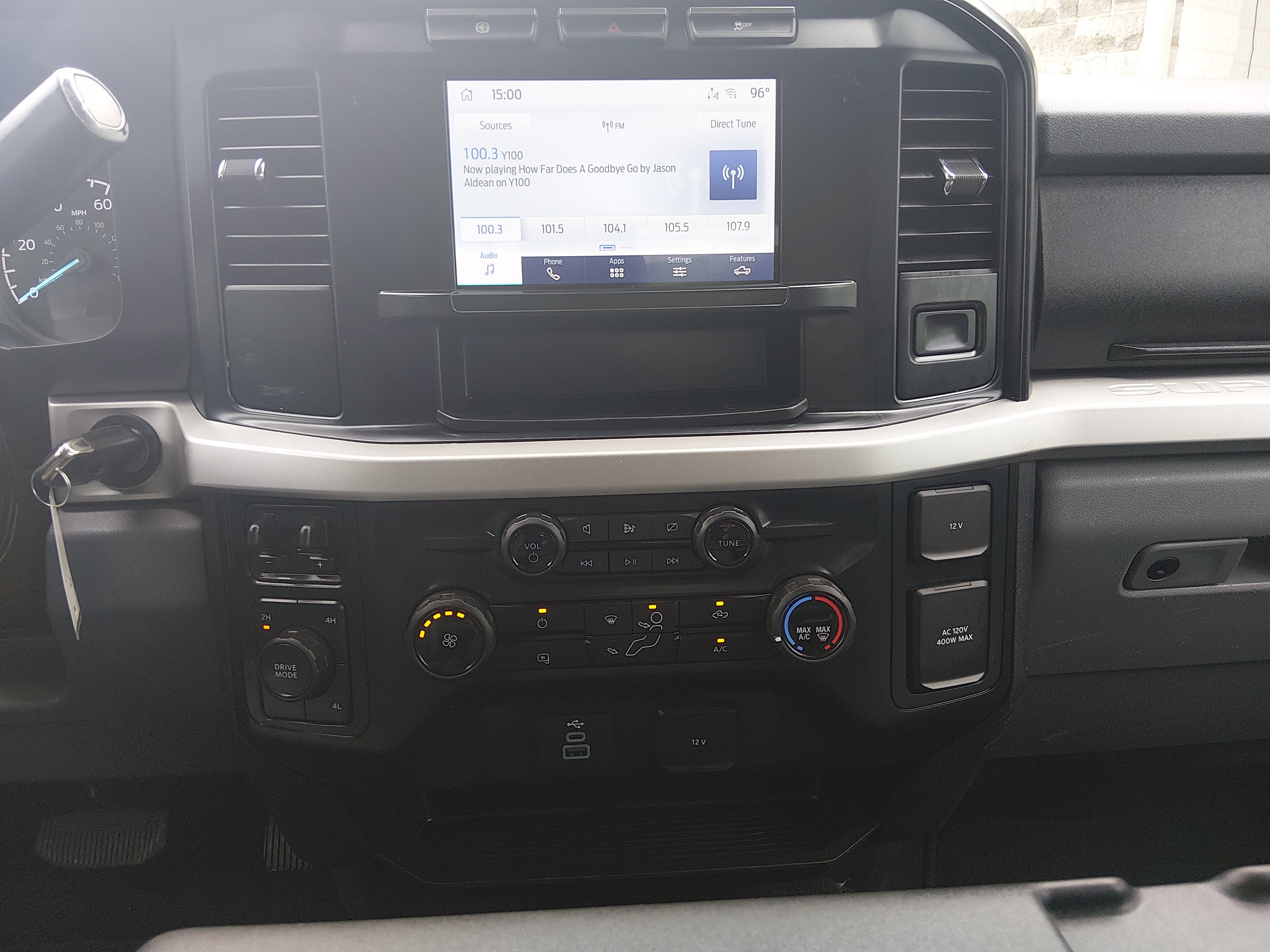2024 Ford F-250 Super Duty XLT - Photo 19