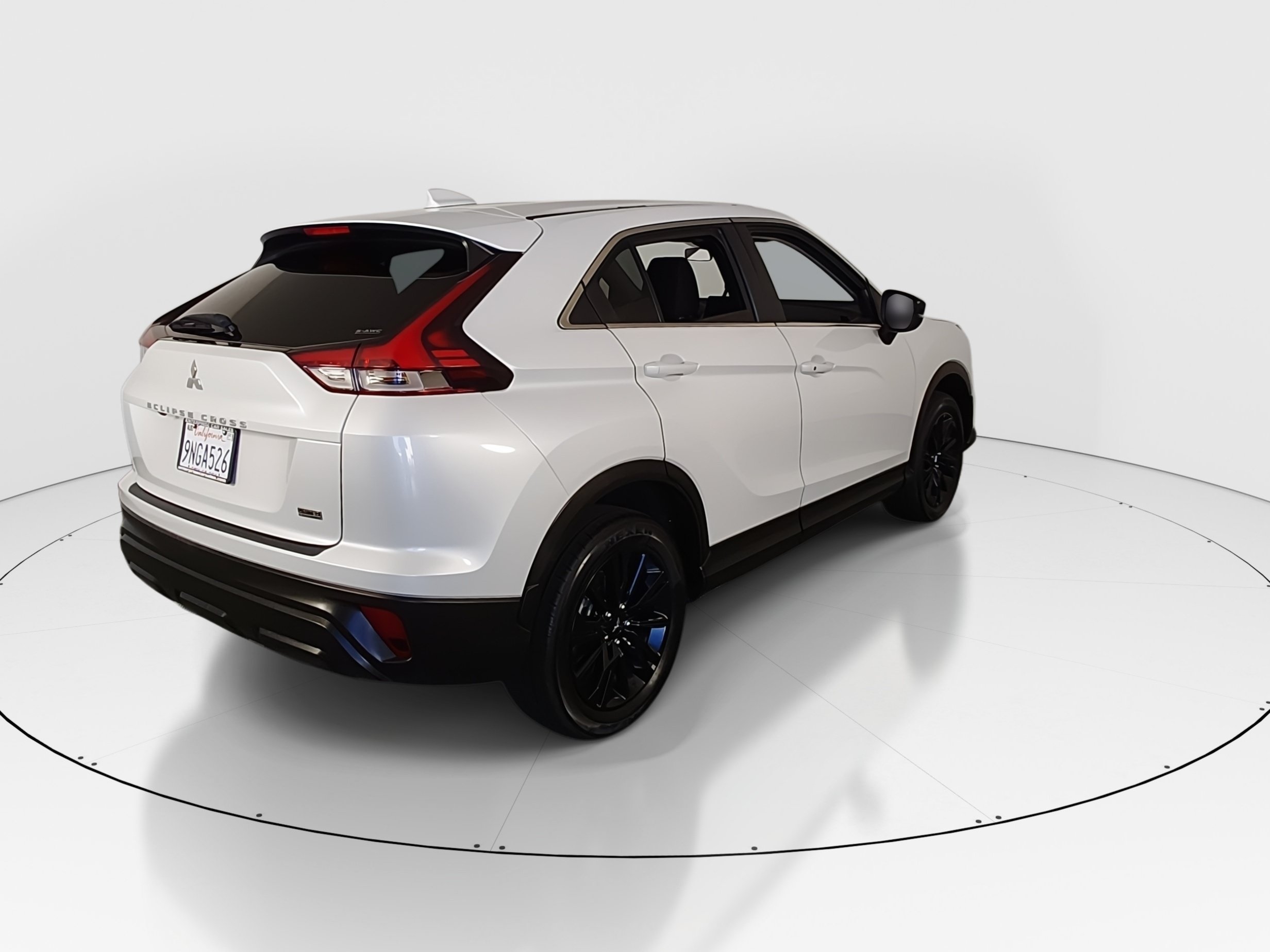 2024 Mitsubishi Eclipse Cross LE - Photo 7