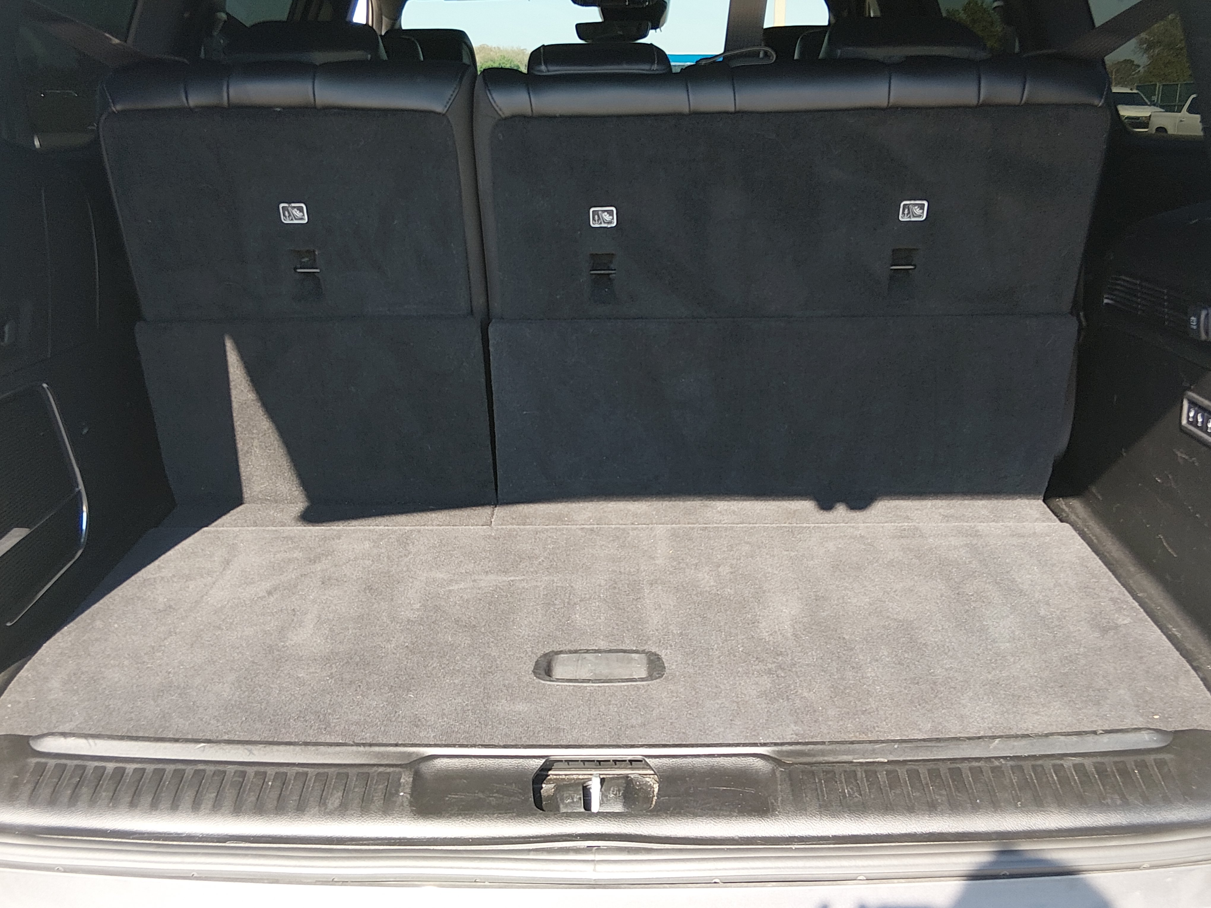 2022 Jeep Wagoneer Series III - Photo 11