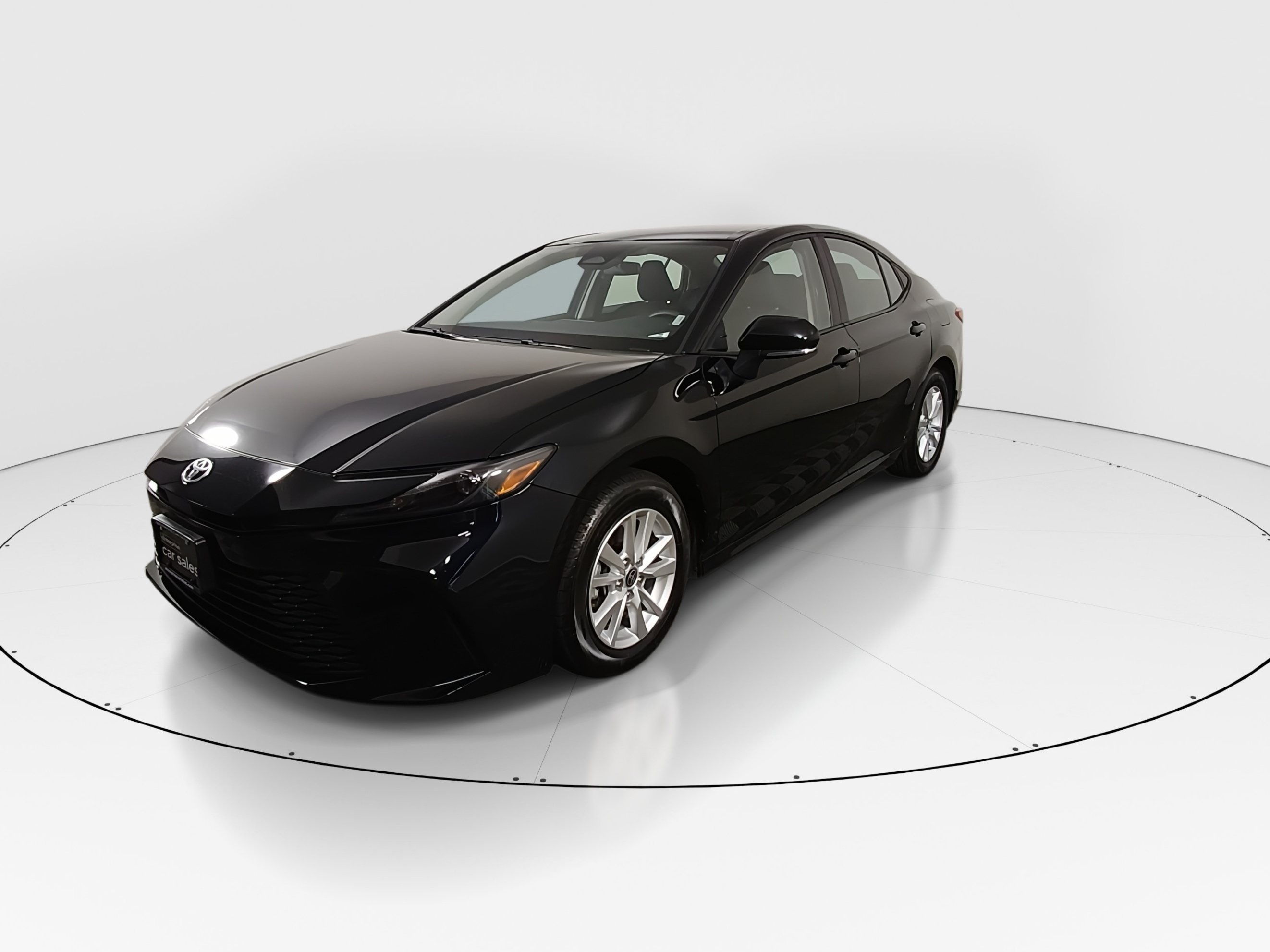 2025 Toyota Camry LE 3