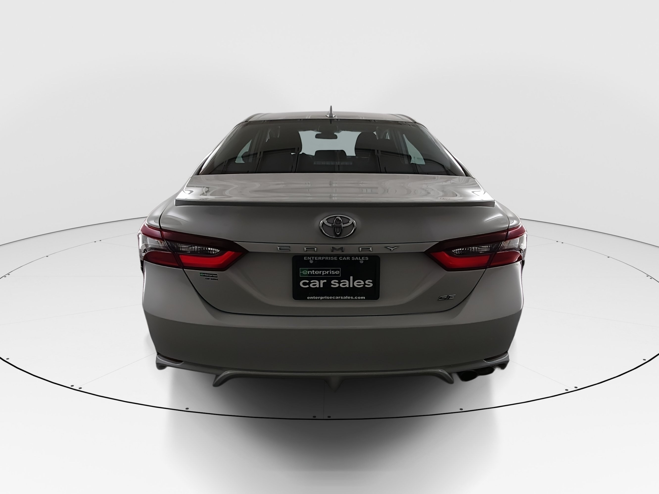 2024 Toyota Camry SE - Photo 6