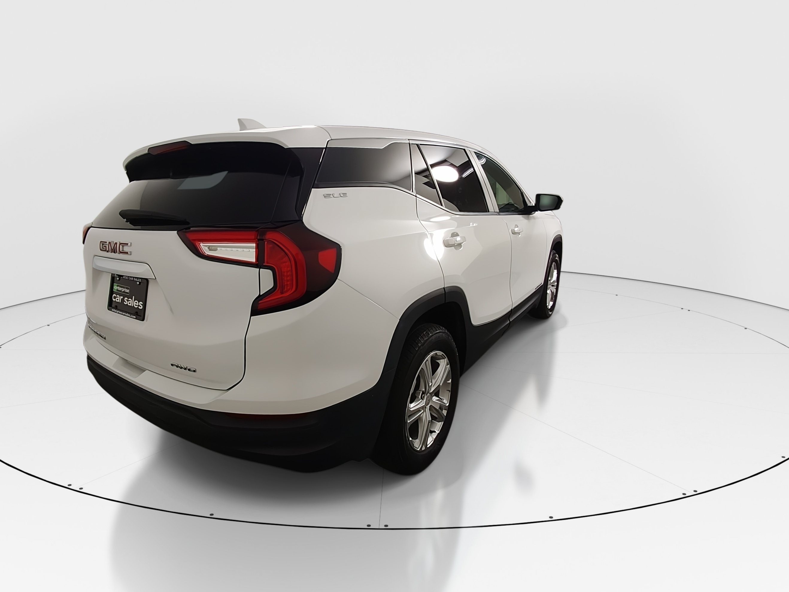 2024 GMC Terrain SLE - Photo 7