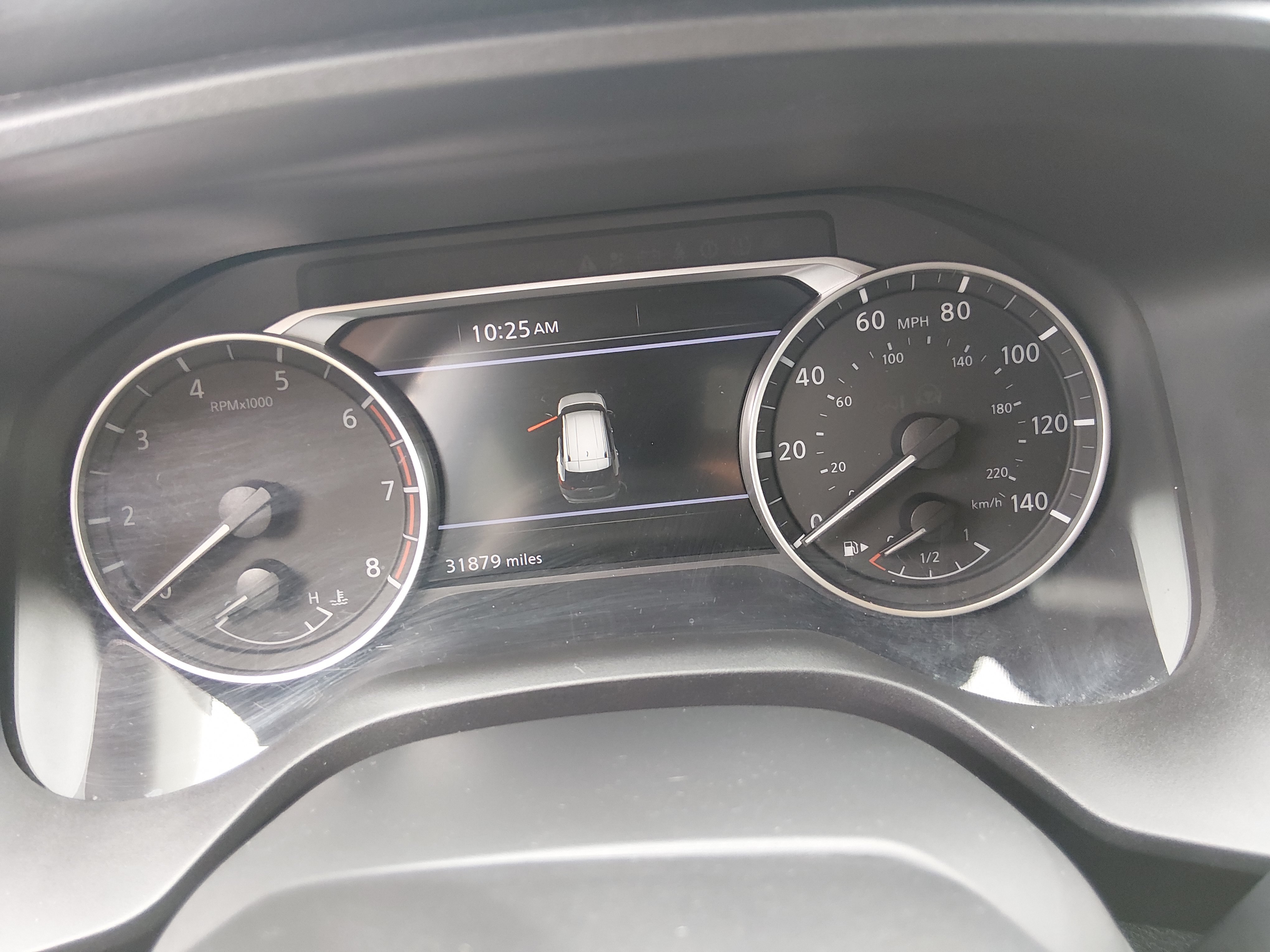 2025 Nissan Rogue SV - Photo 14