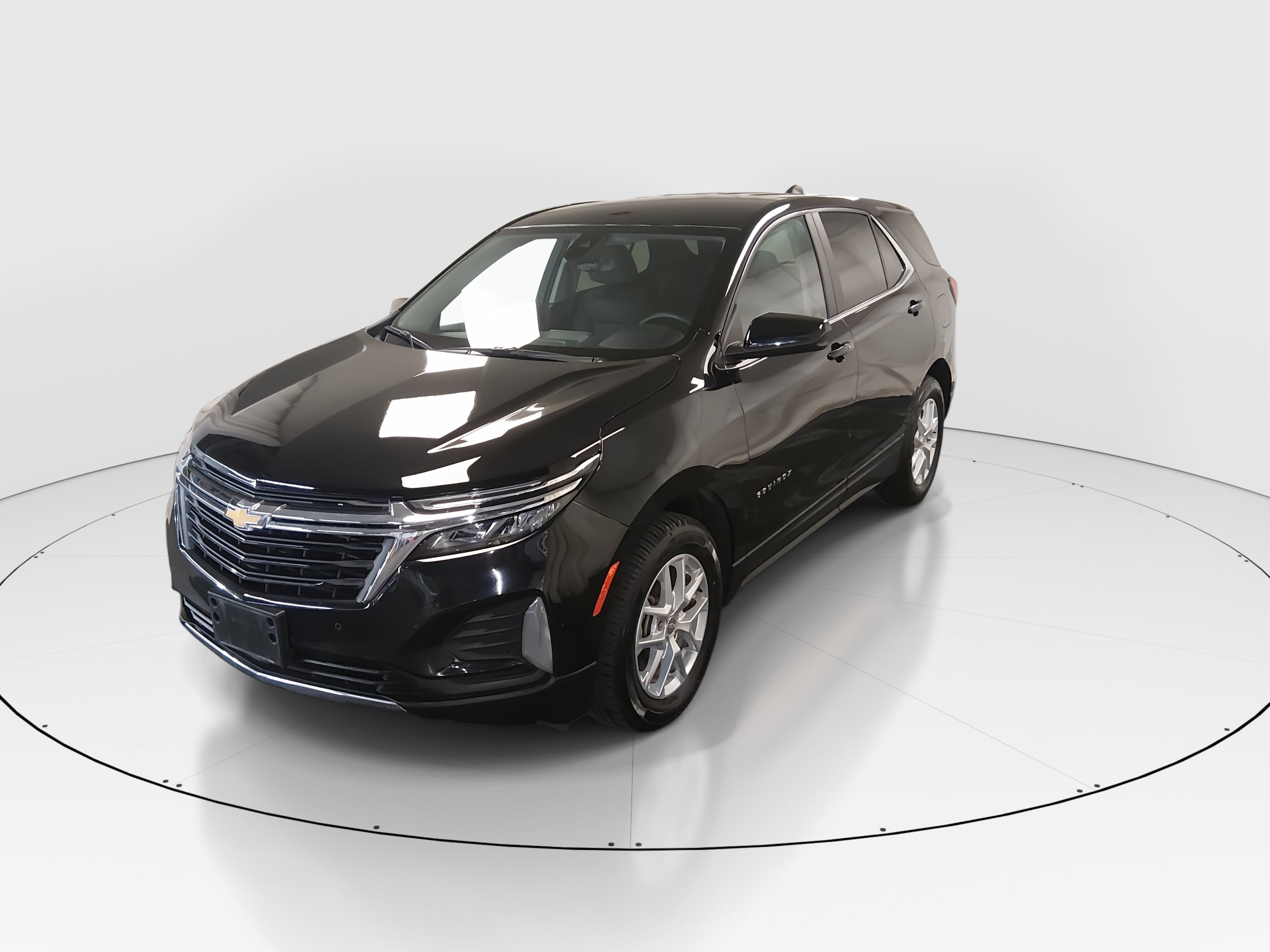 2024 Chevrolet Equinox LT - Photo 3