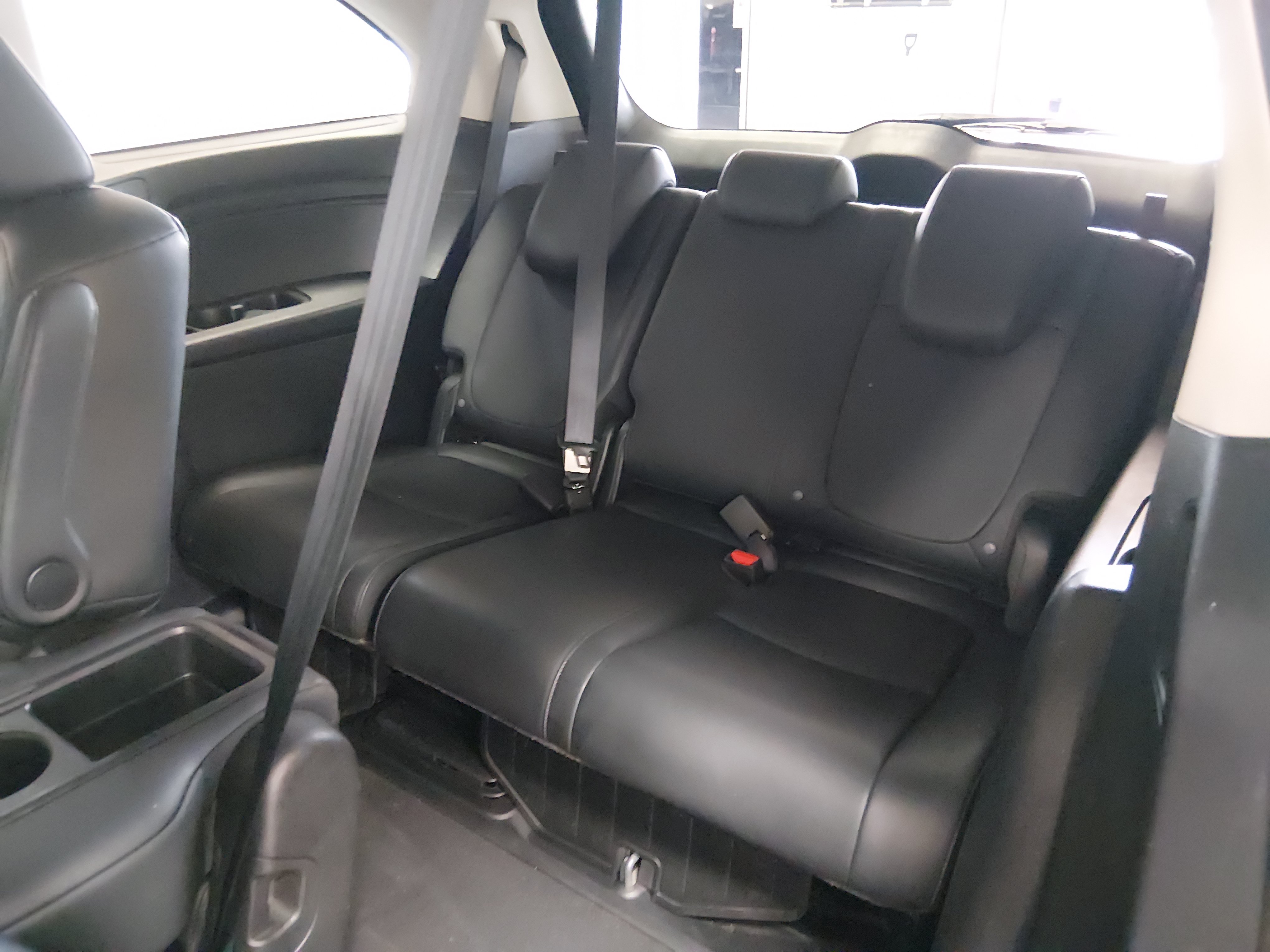 2025 Honda Odyssey EX-L - Photo 17