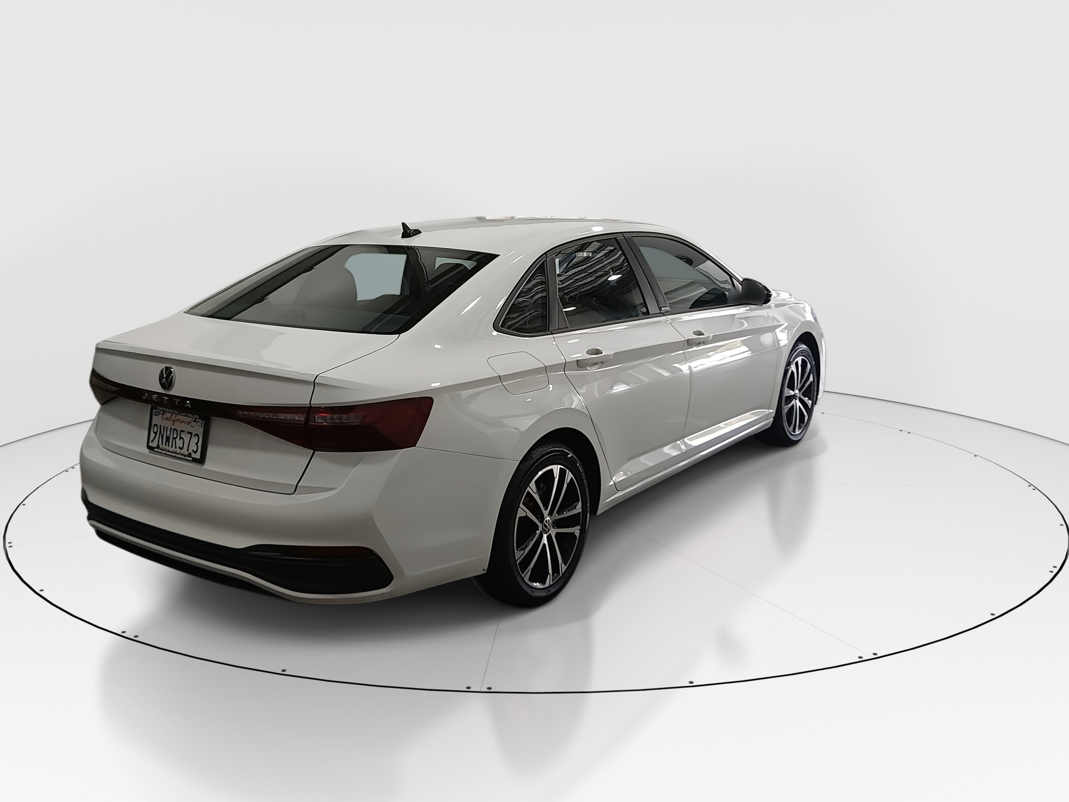 2025 Volkswagen Jetta Sport - Photo 7