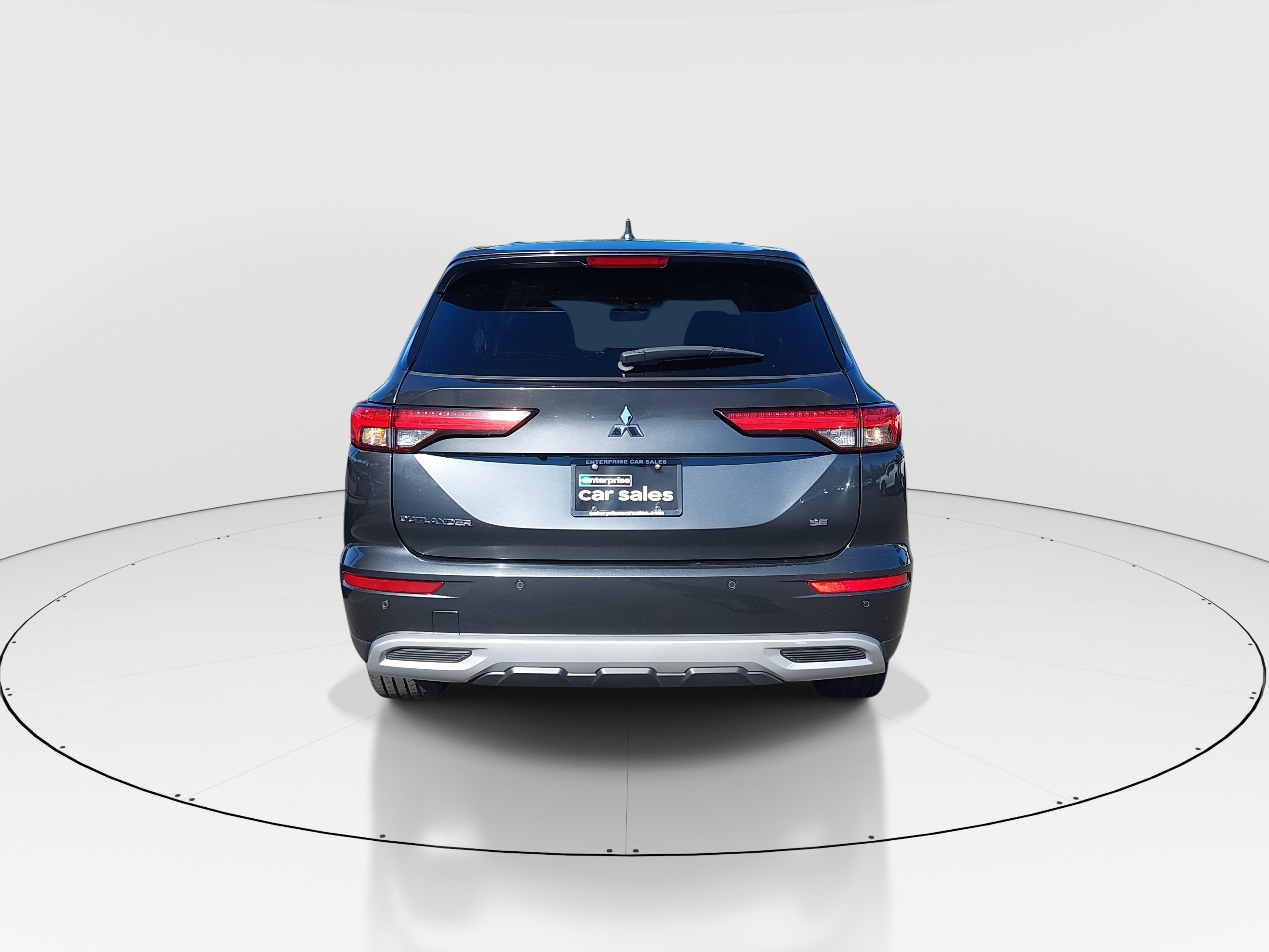 2024 Mitsubishi Outlander SE - Photo 6