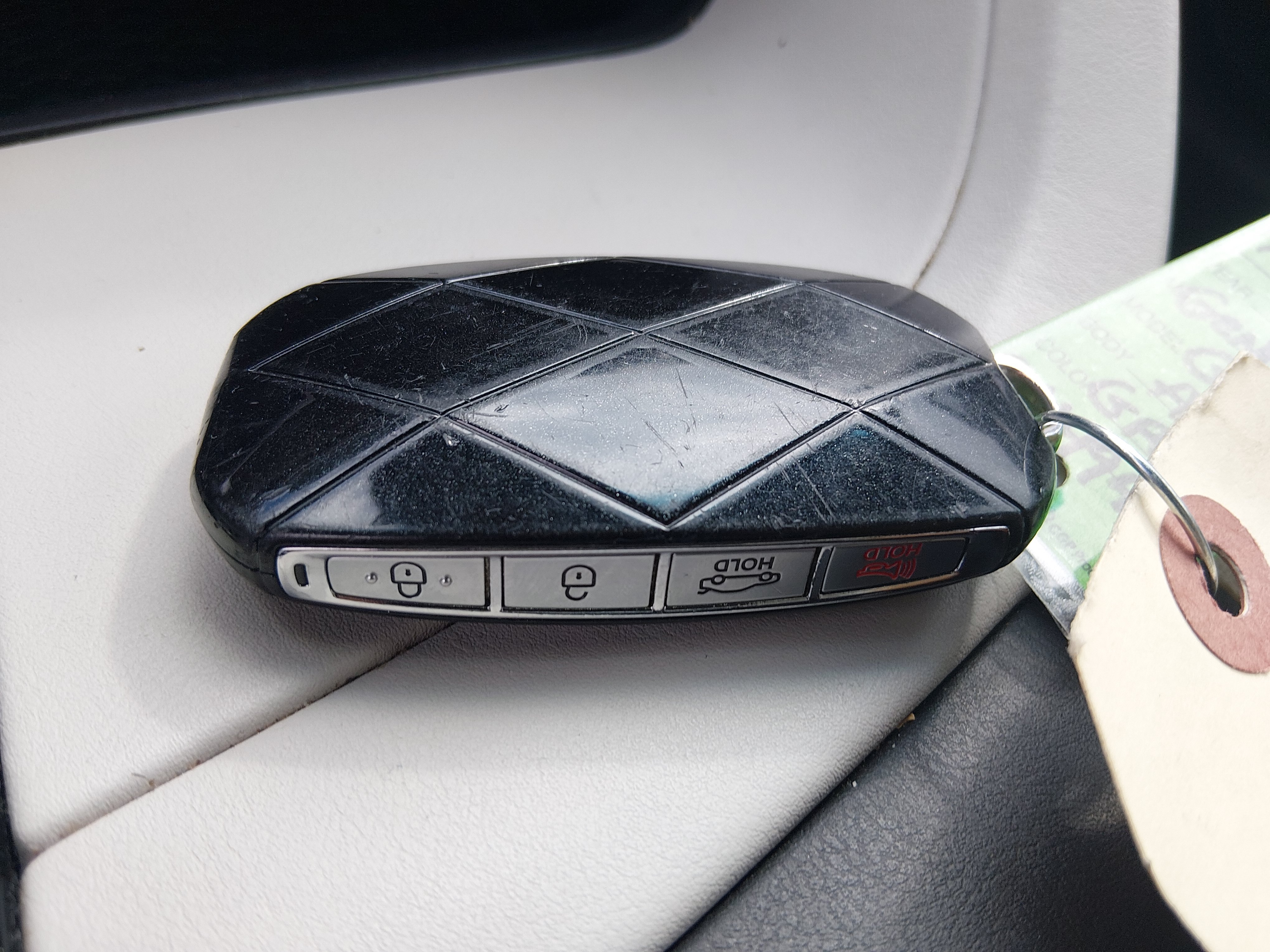 2025 GENESIS G70 Standard - Photo 15