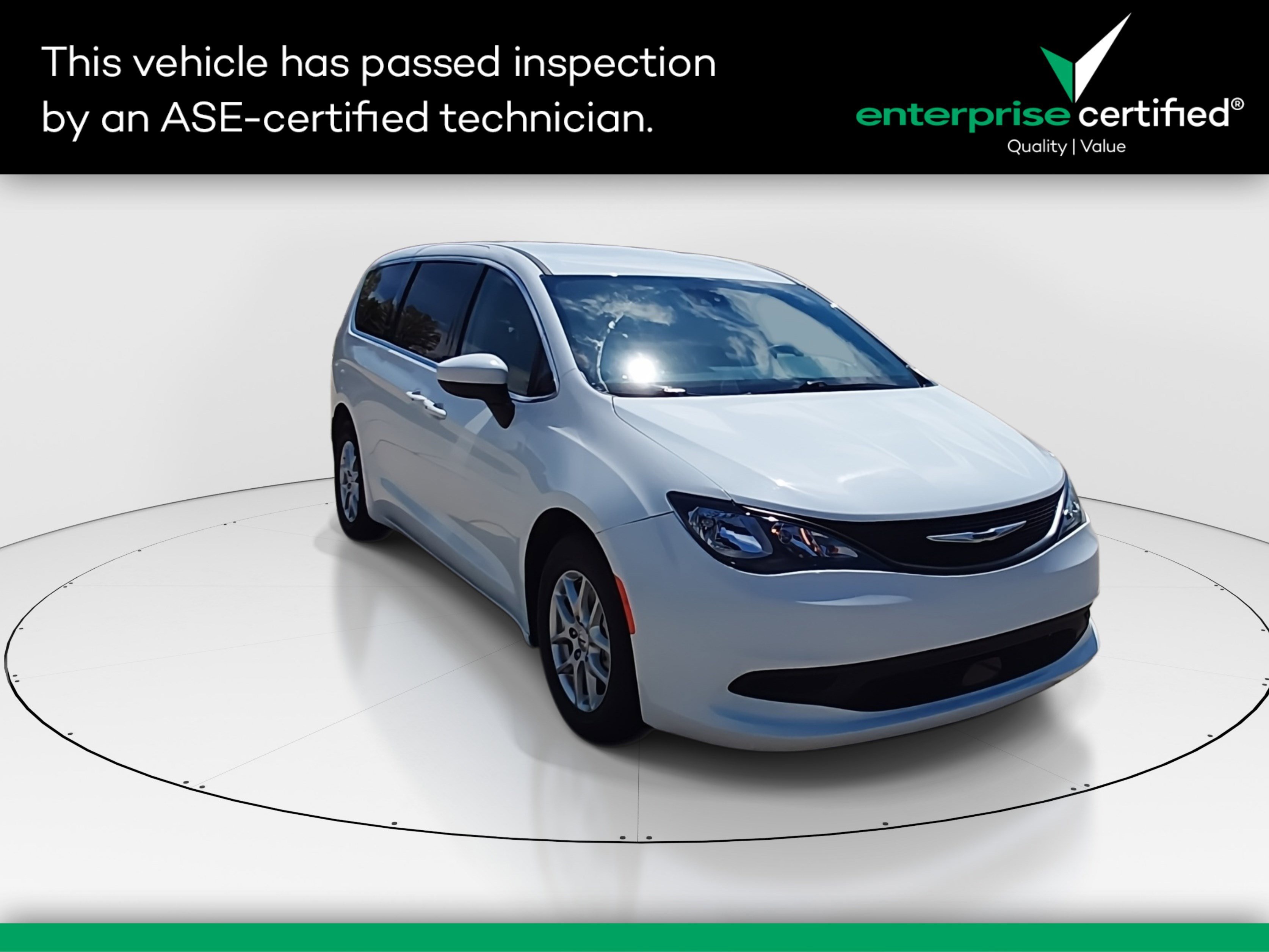 2023 Chrysler Voyager