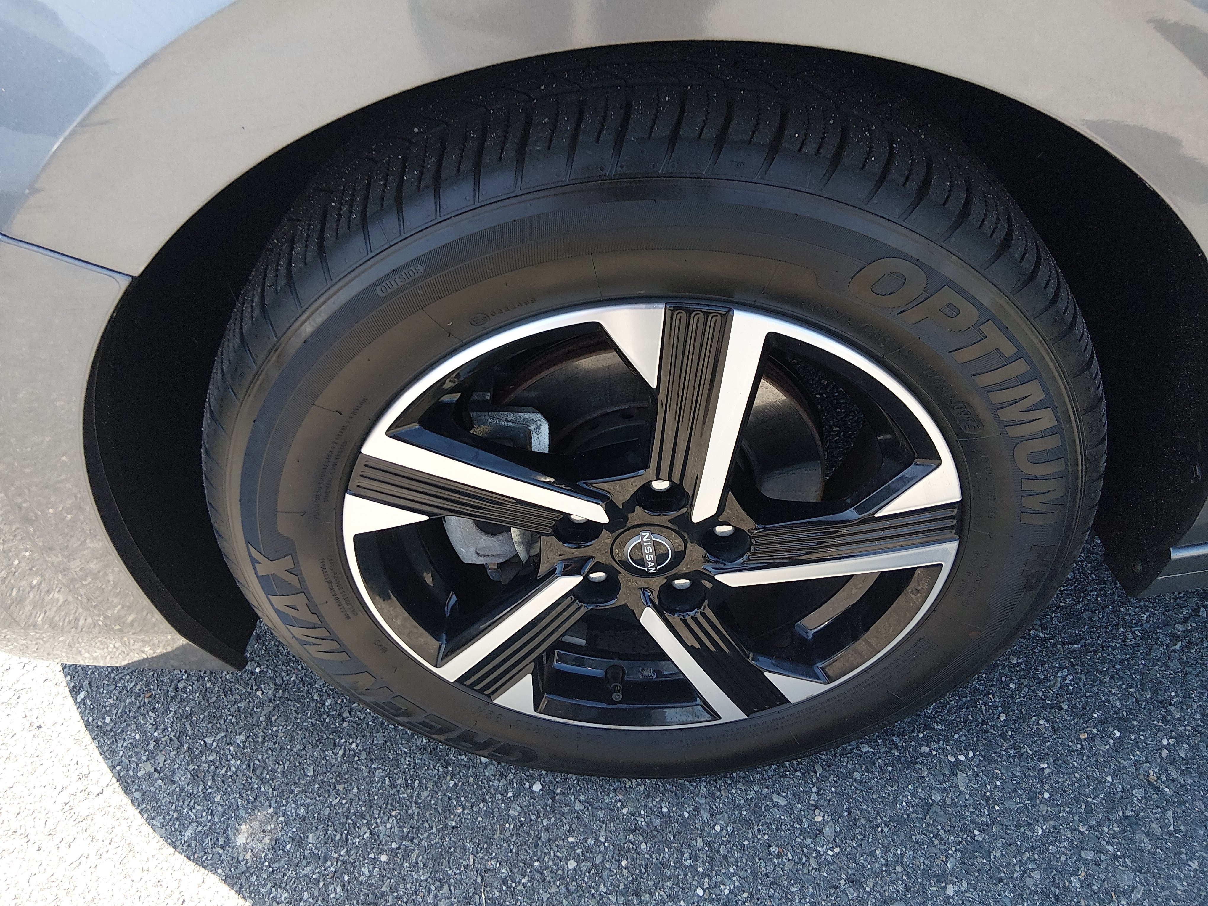 2024 Nissan Sentra SV - Photo 10