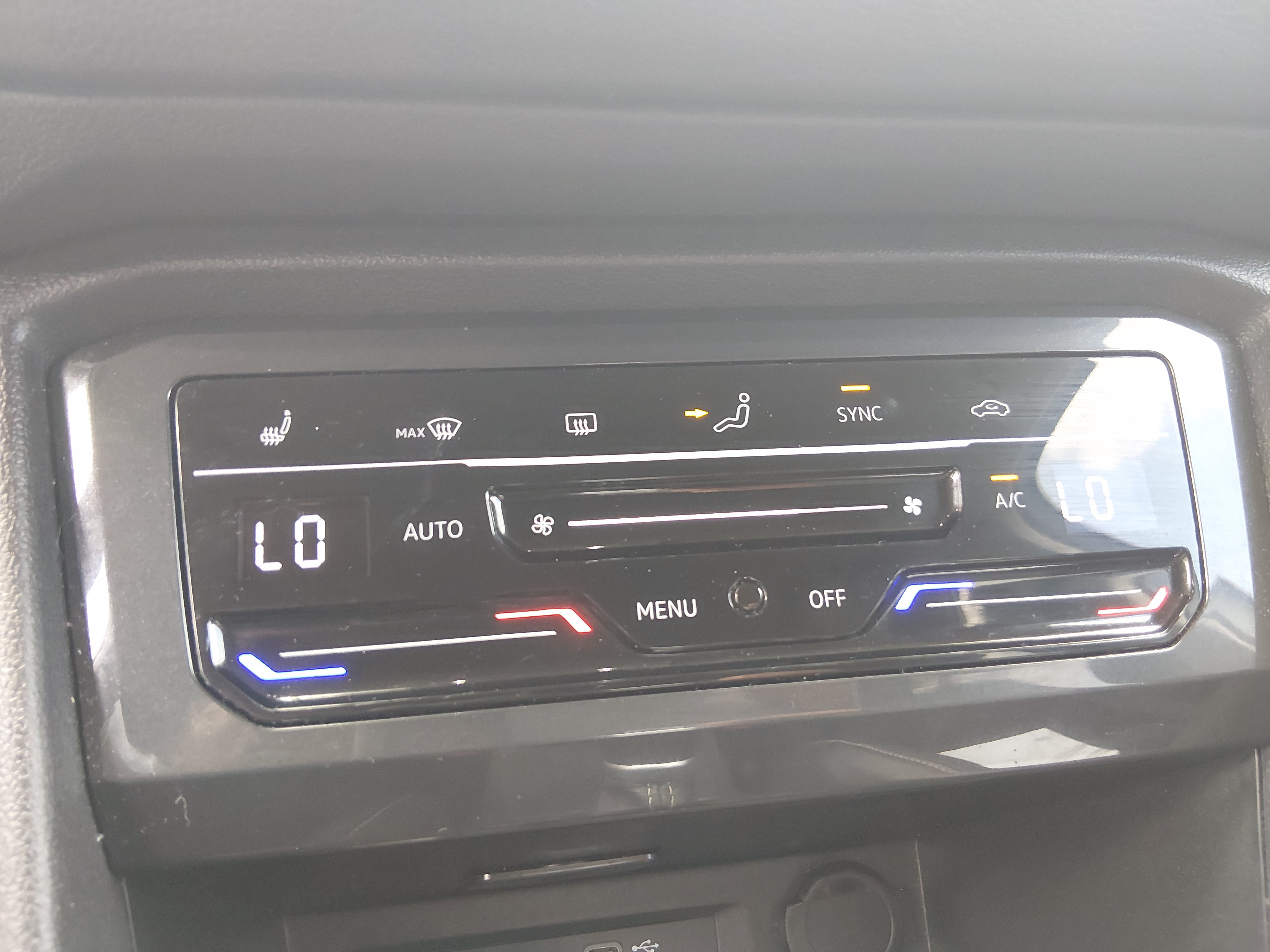 2024 Volkswagen Tiguan SE - Photo 17