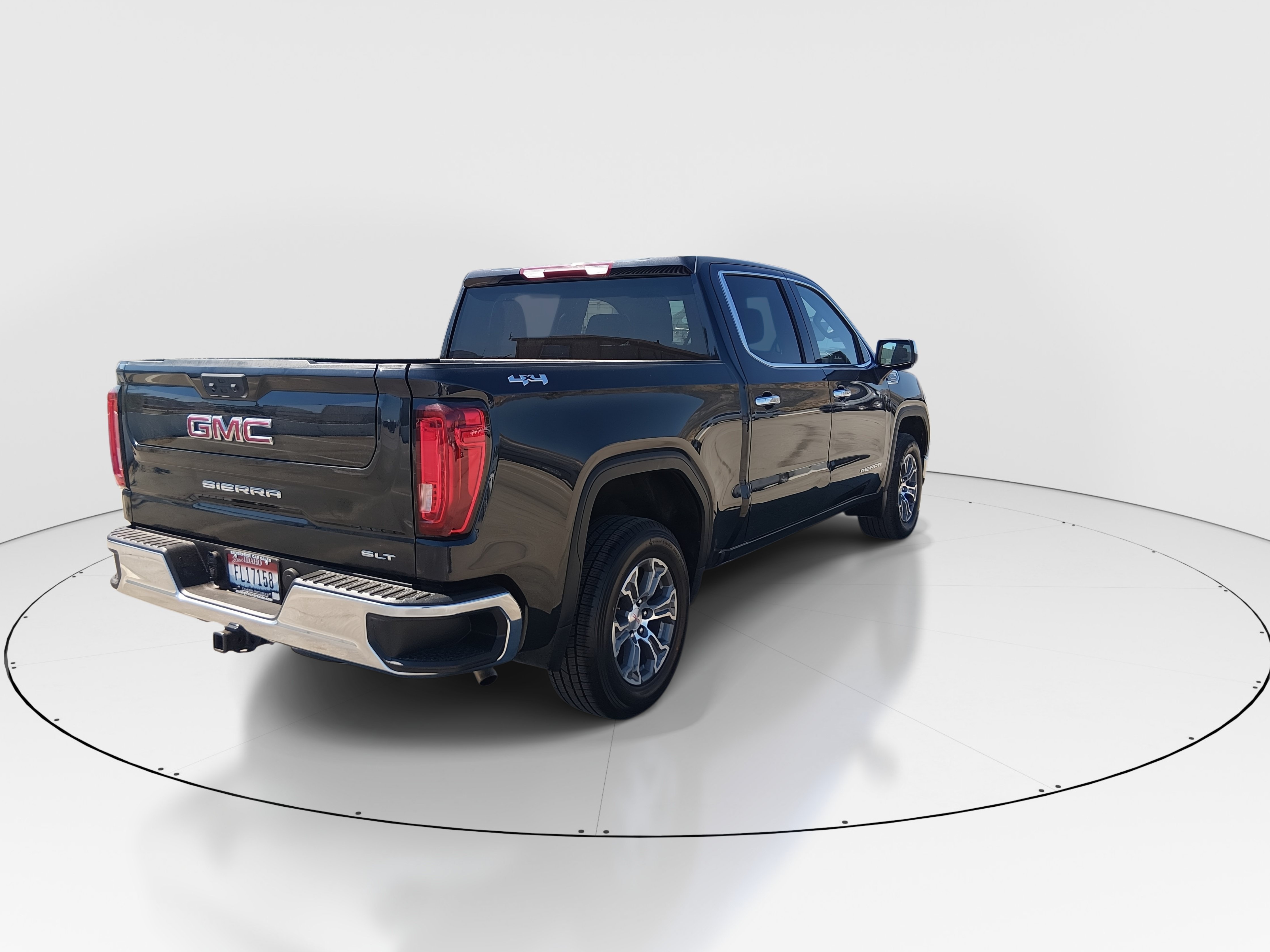 2025 GMC Sierra 1500 SLT - Photo 7
