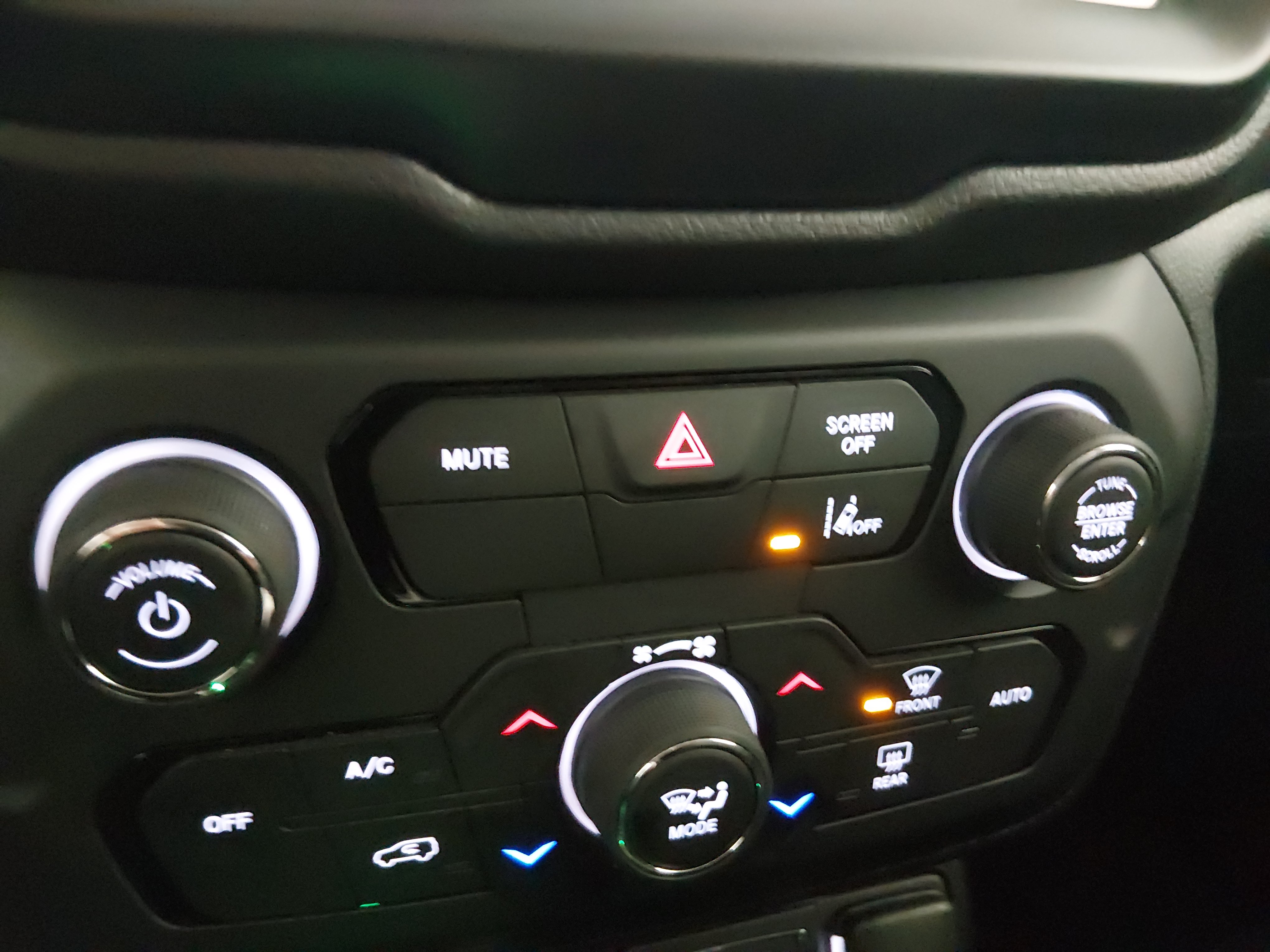2023 Jeep Renegade Latitude - Photo 19