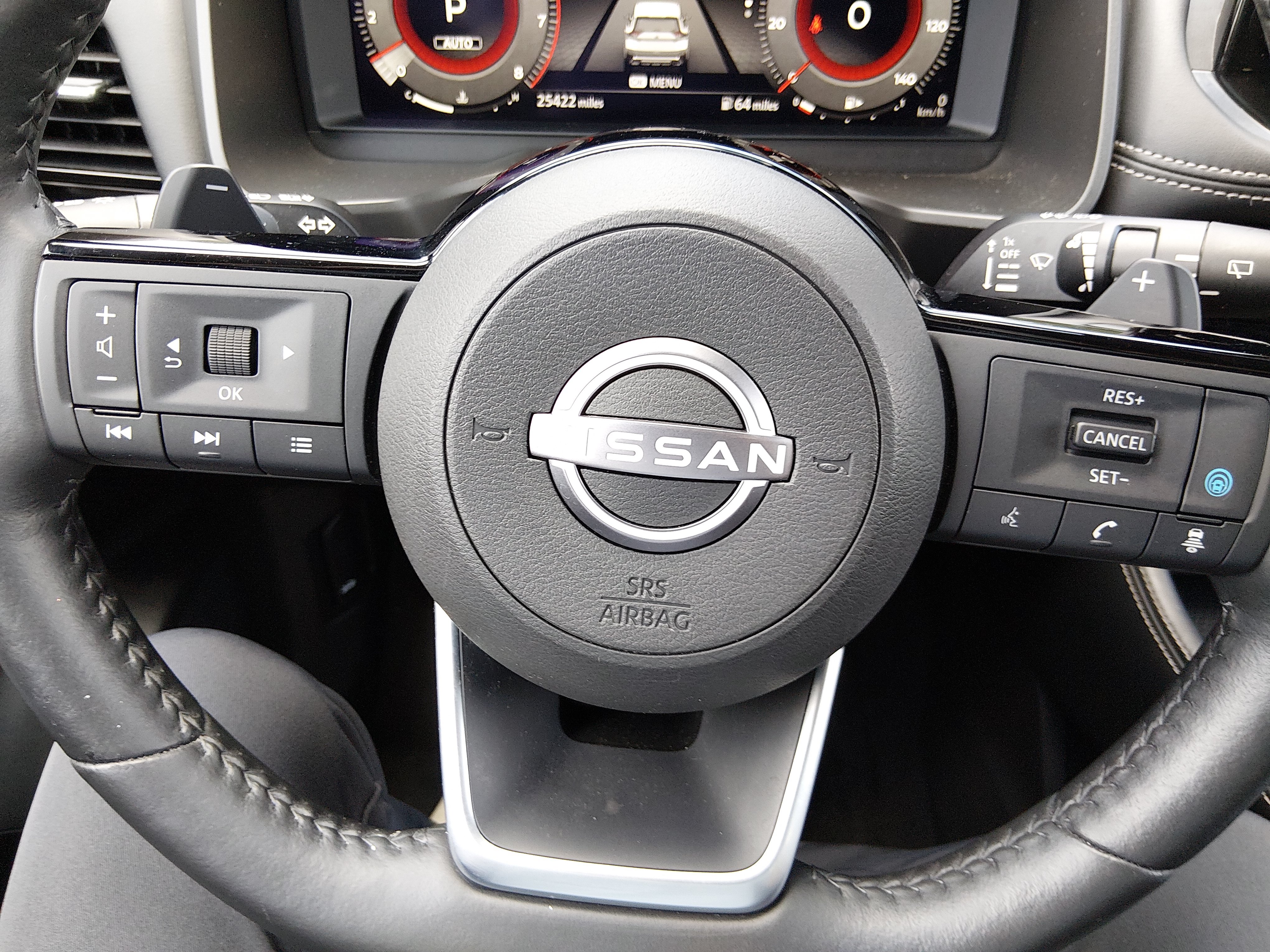 2023 Nissan Rogue Platinum - Photo 12
