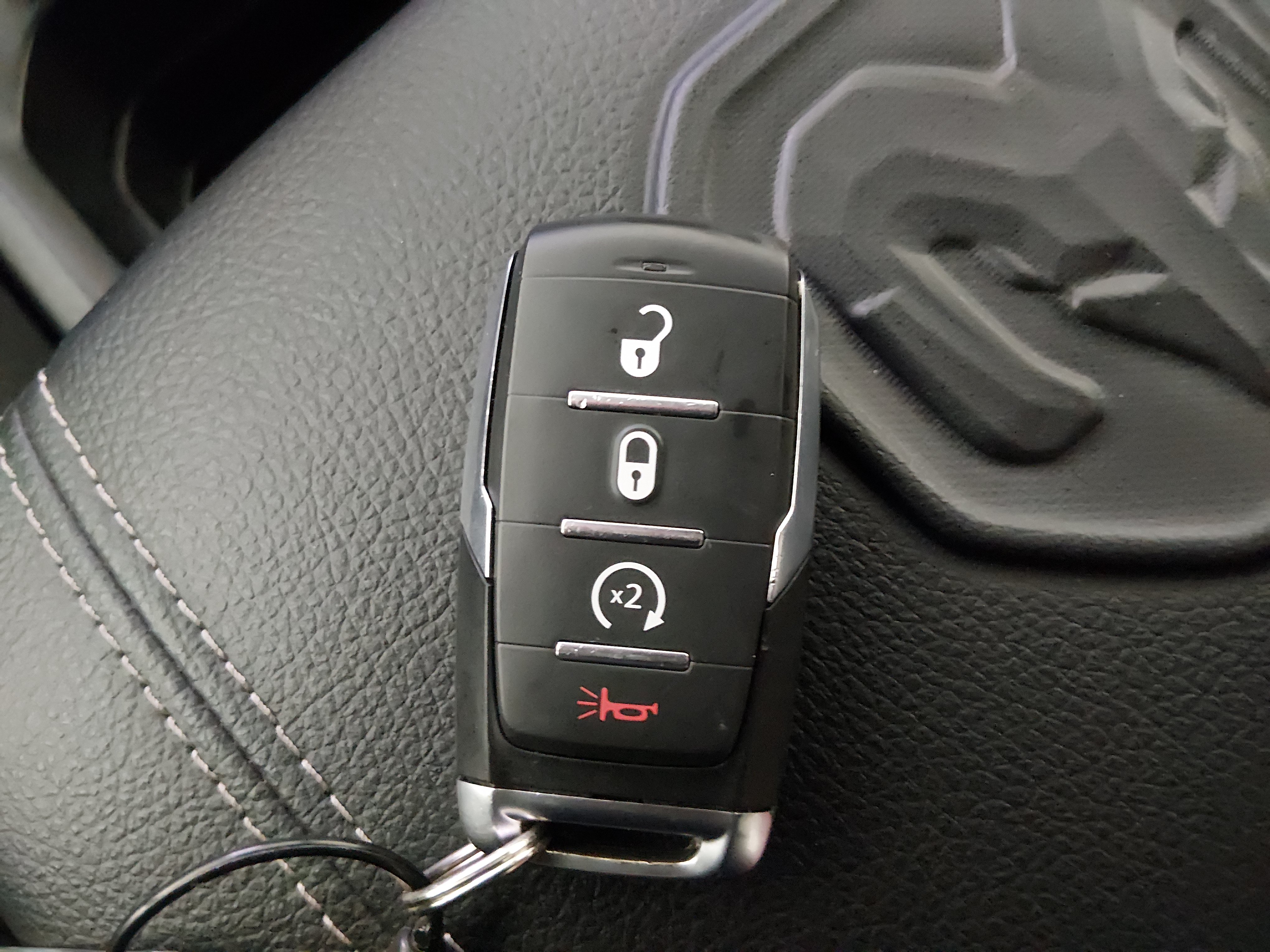 2026 RAM Ram 1500 Pickup Laramie - Photo 15