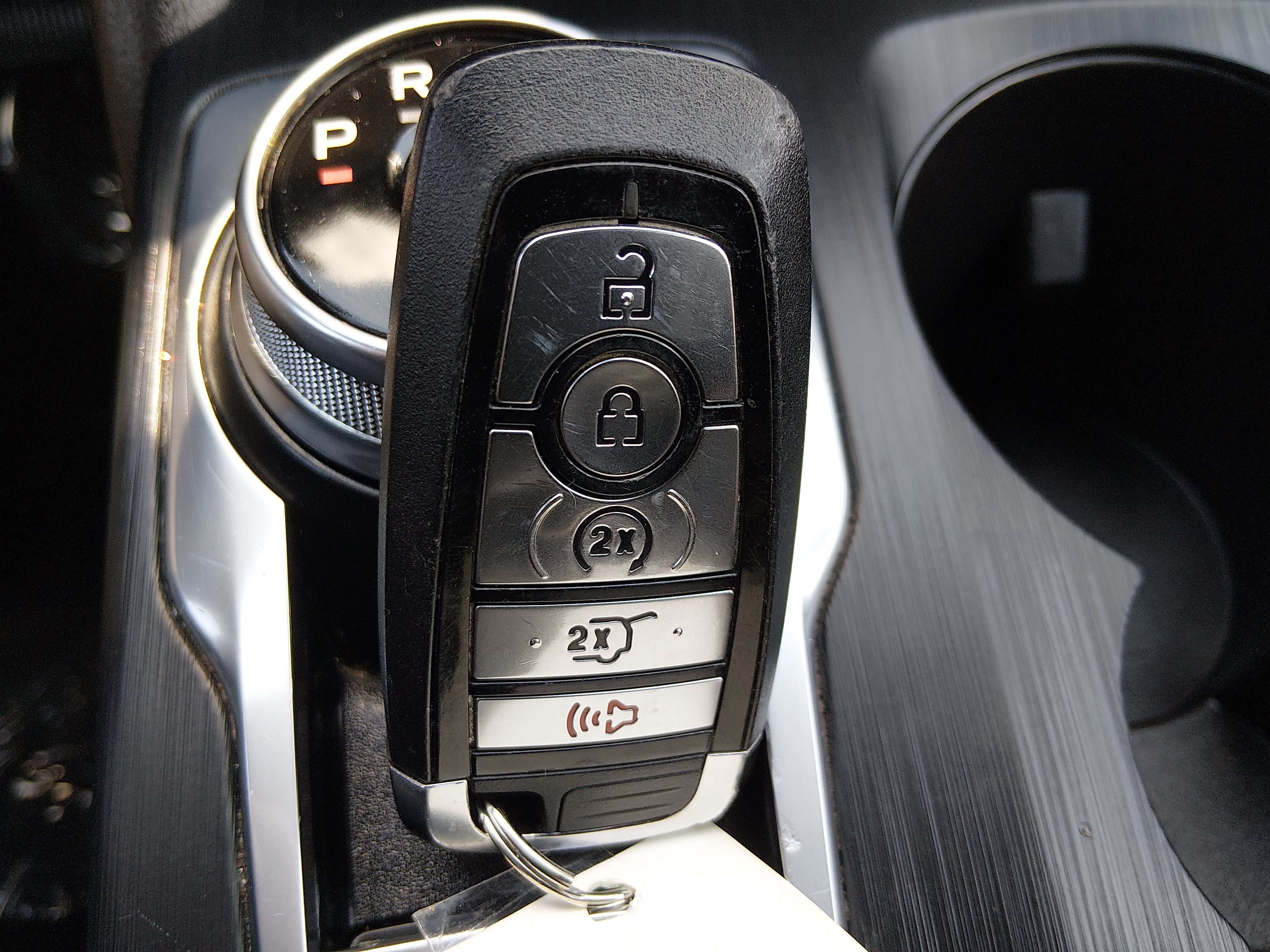 2025 Ford Escape ST-Line Select - Photo 15
