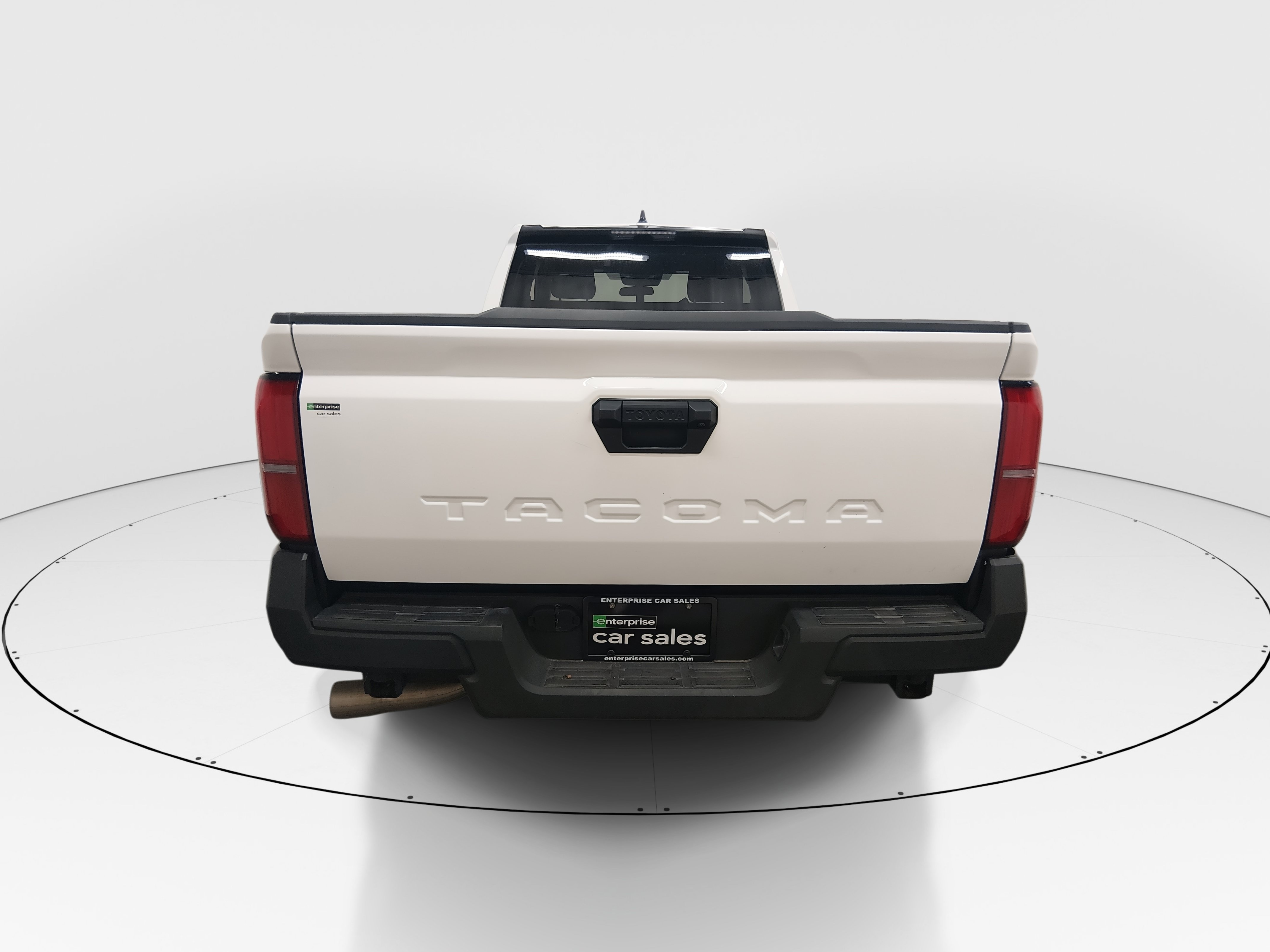 2025 Toyota Tacoma SR - Photo 6