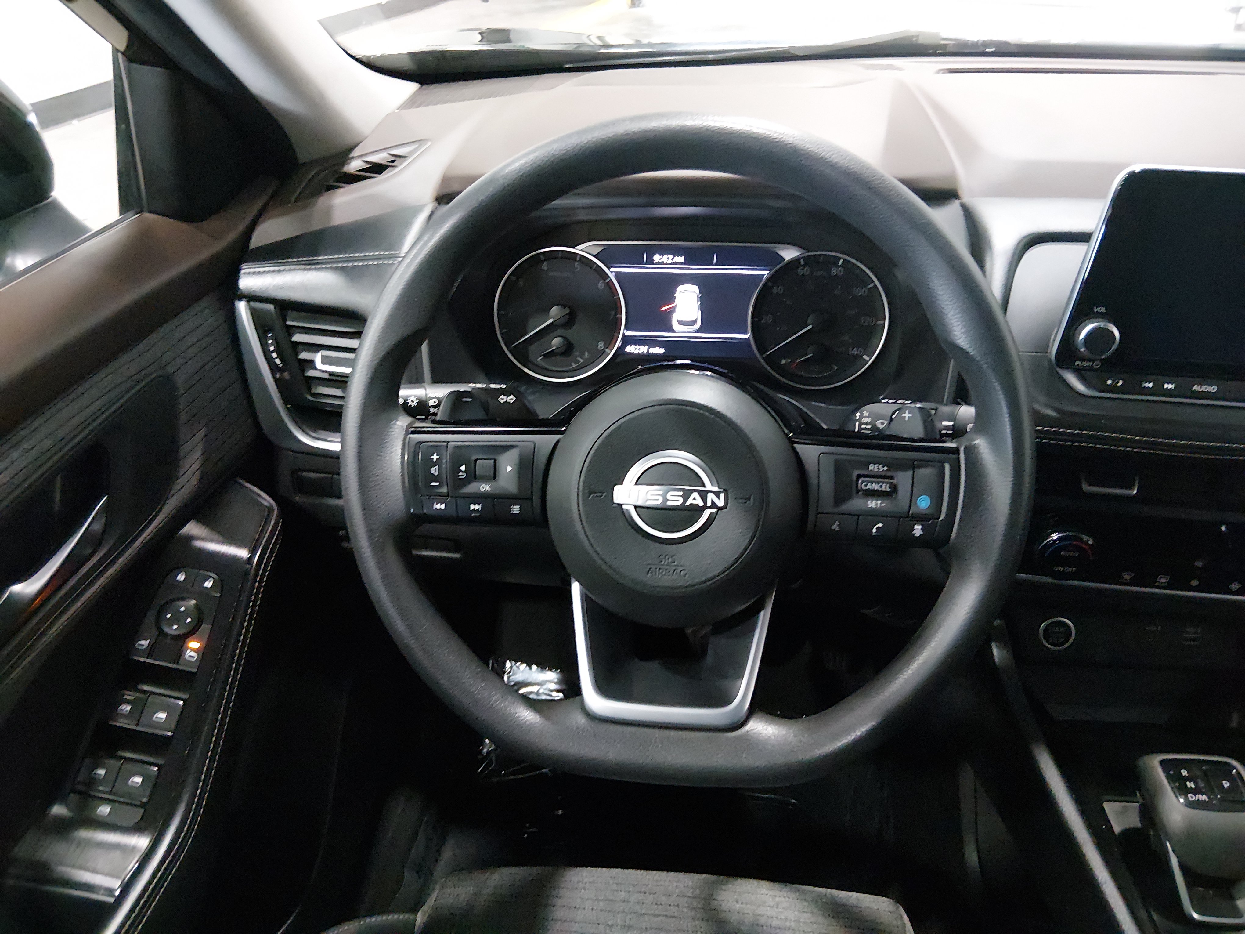 2023 Nissan Rogue SV - Photo 12