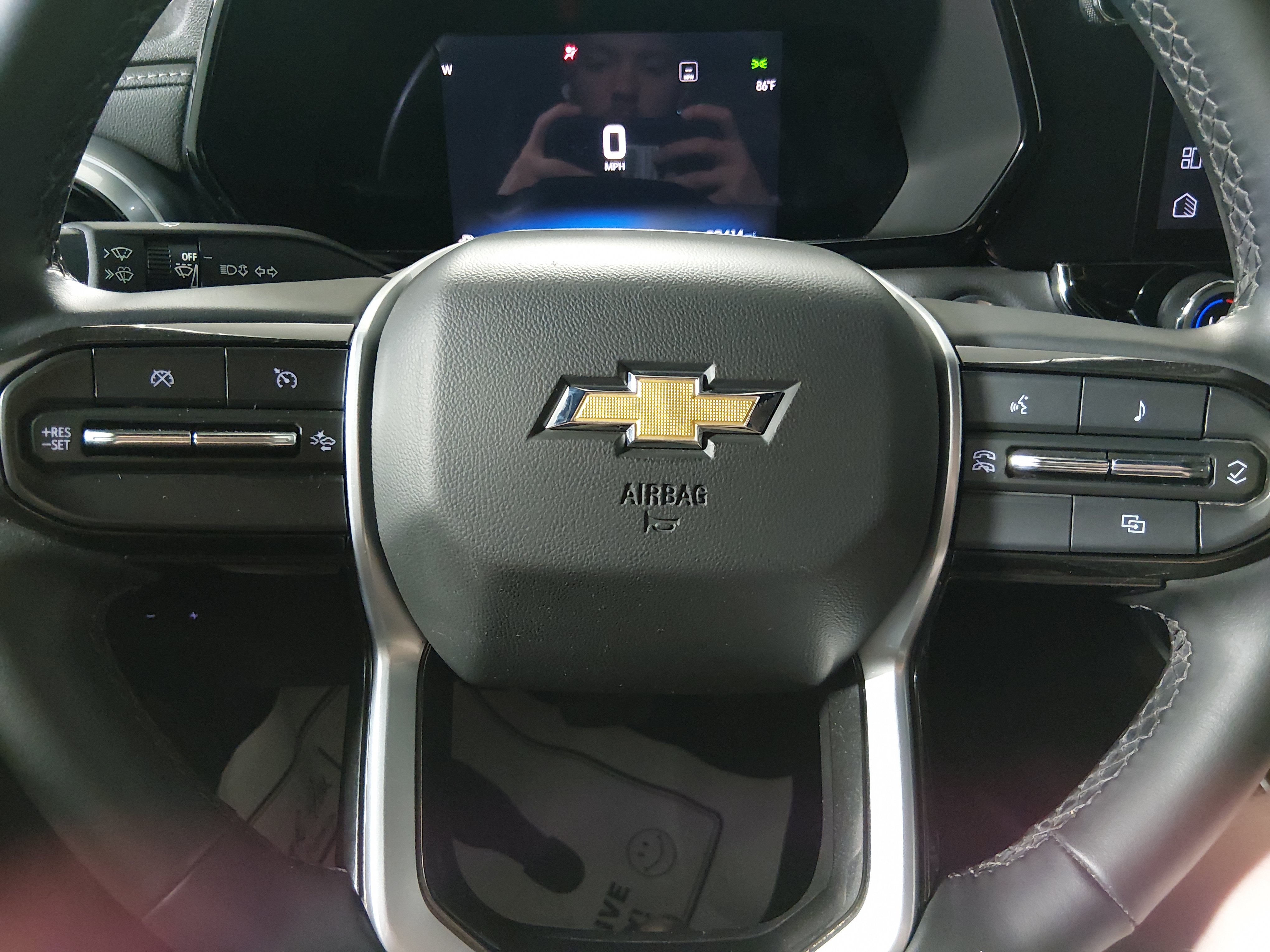 2023 Chevrolet Colorado LT - Photo 12