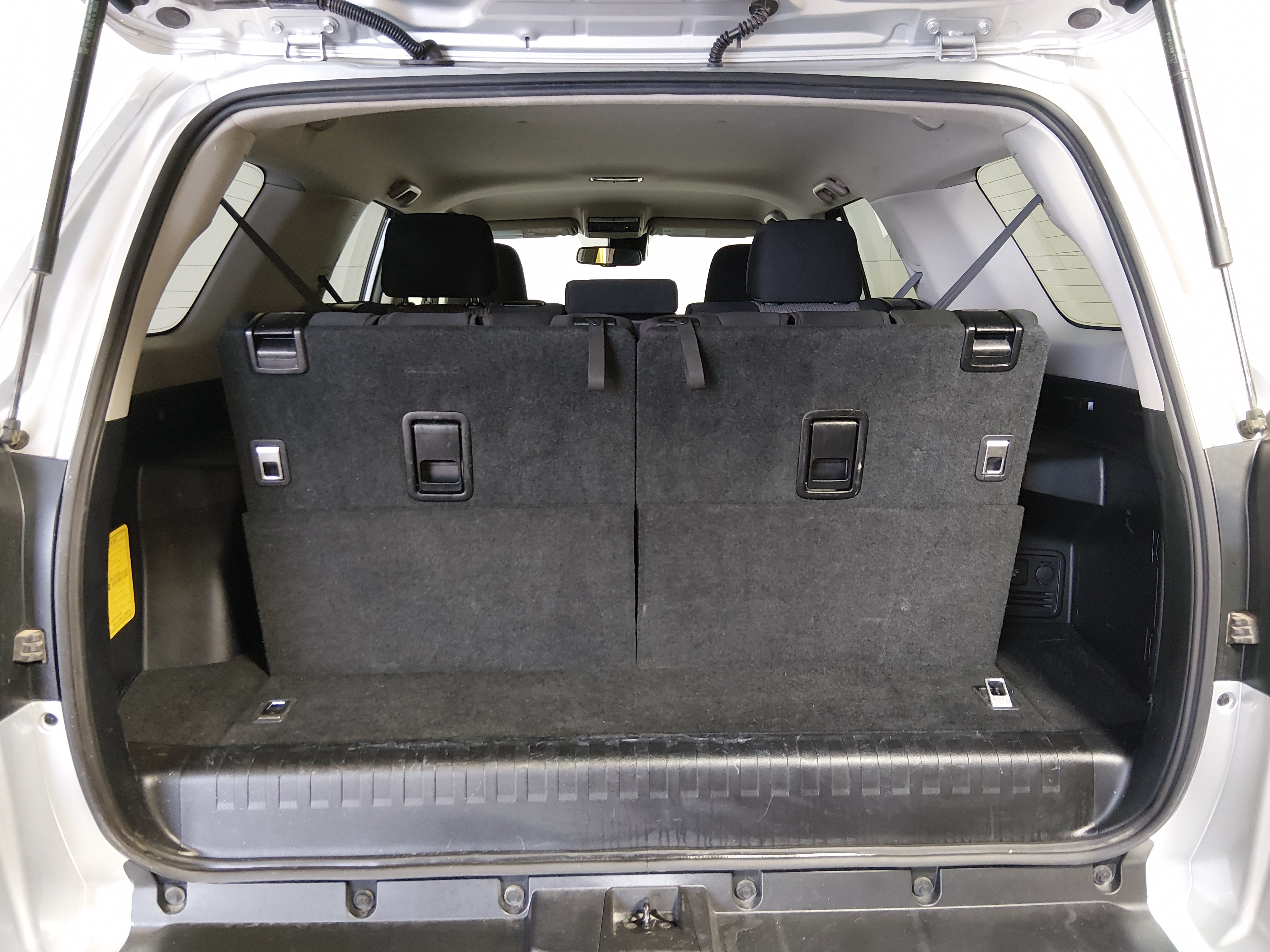 2024 Toyota 4Runner SR5 - Photo 11