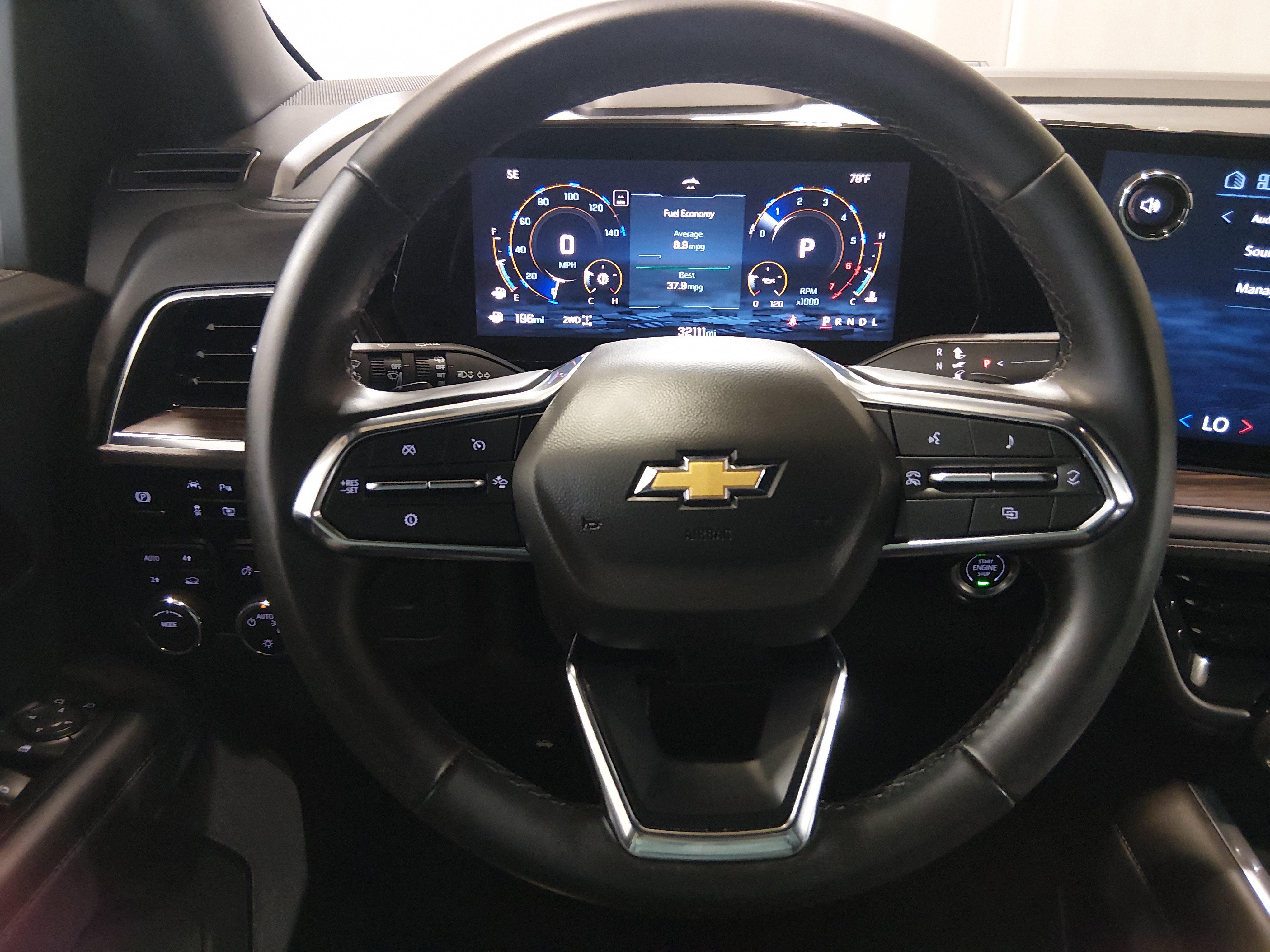 2025 Chevrolet Tahoe LT - Photo 12