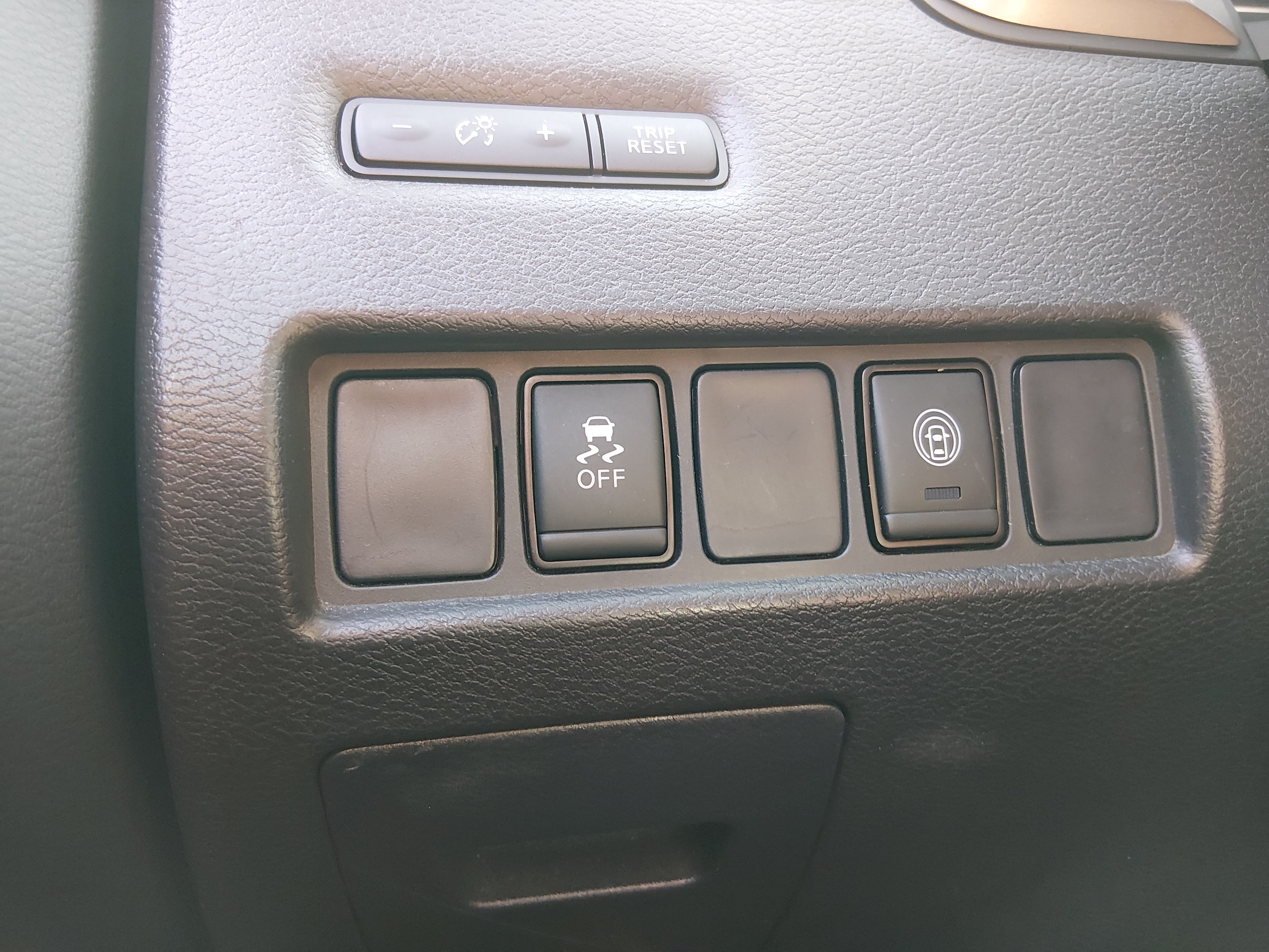 2023 Nissan Murano SV - Photo 13