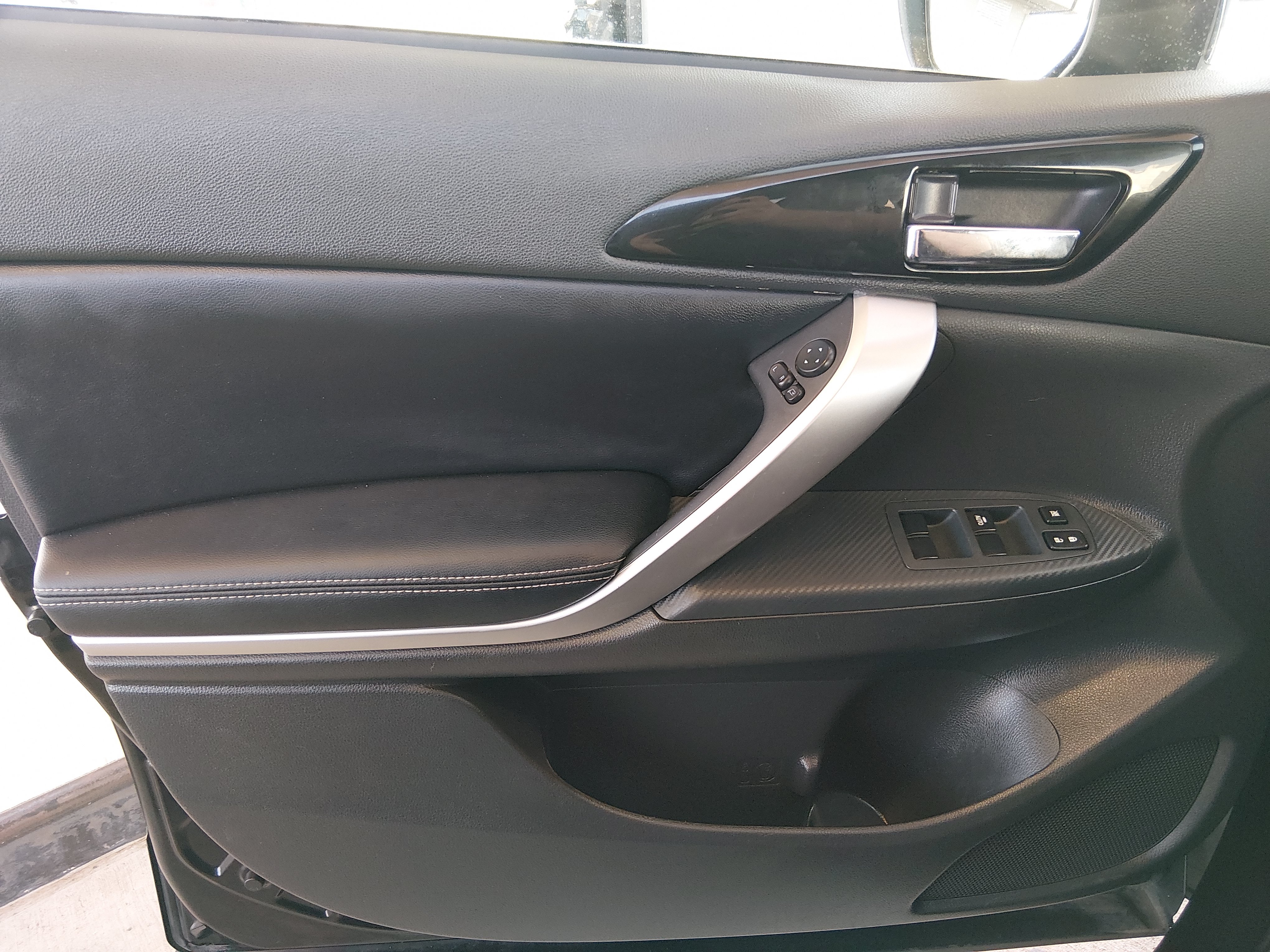 2024 Mitsubishi Eclipse Cross SE - Photo 21