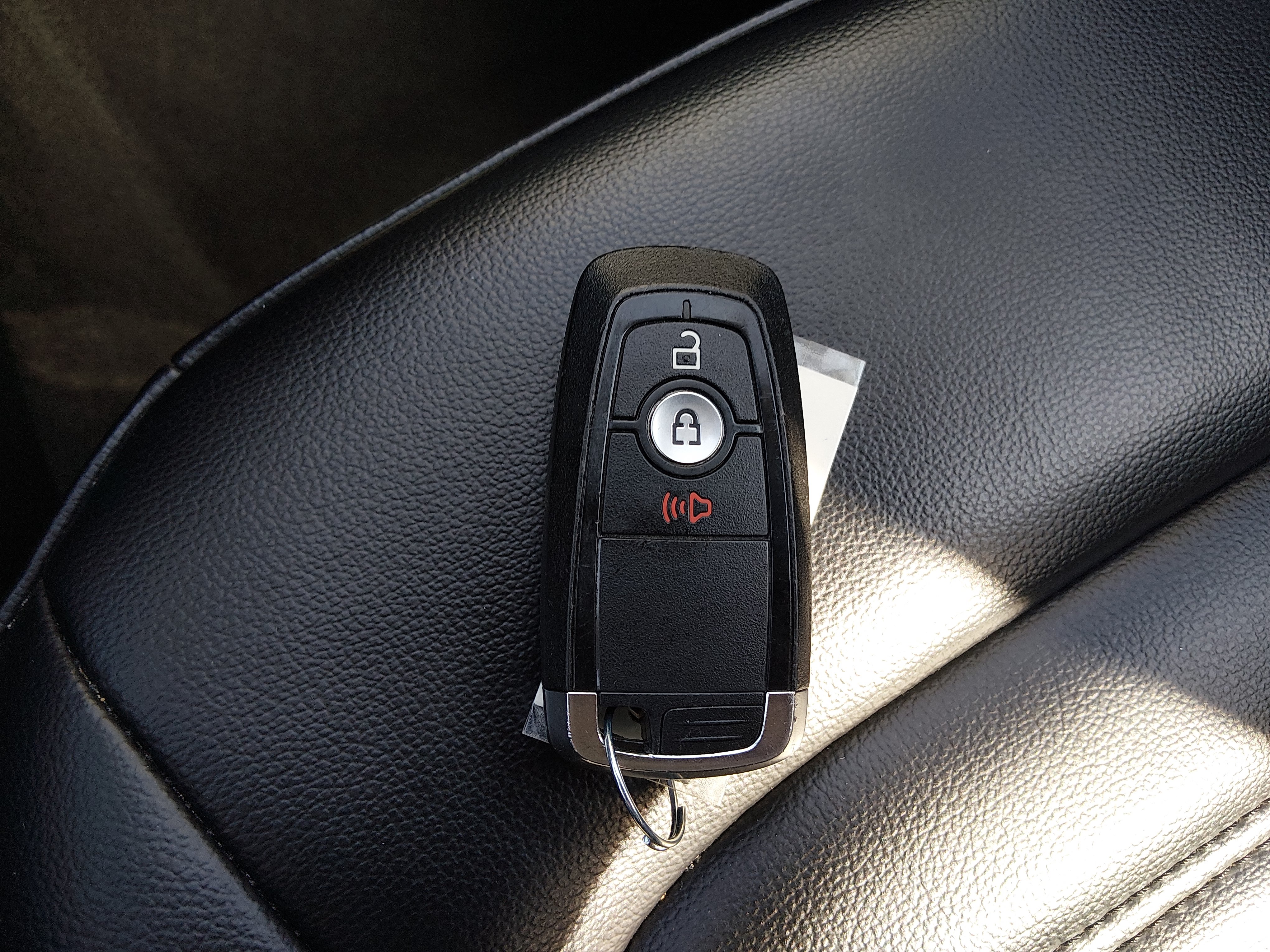 2024 Ford Edge SEL - Photo 15