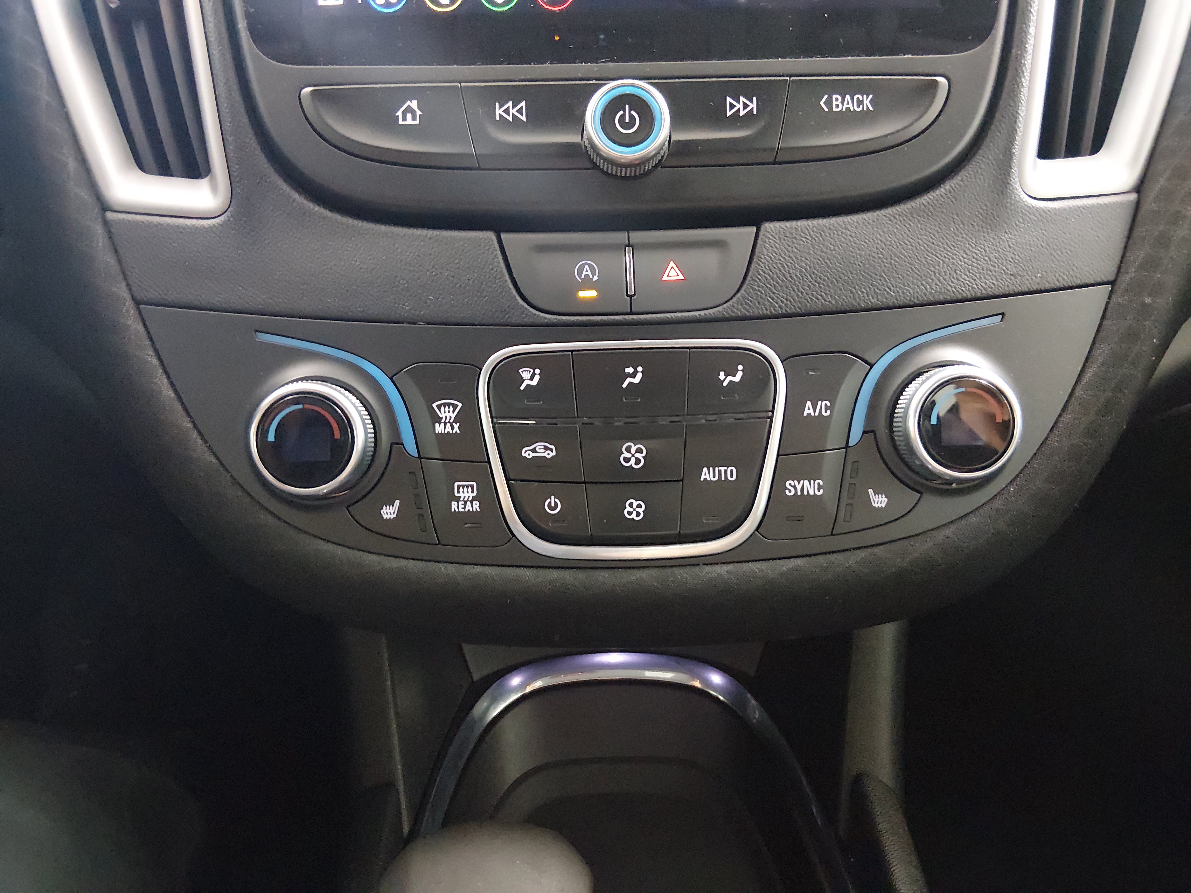 2024 Chevrolet Malibu 1LT - Photo 18