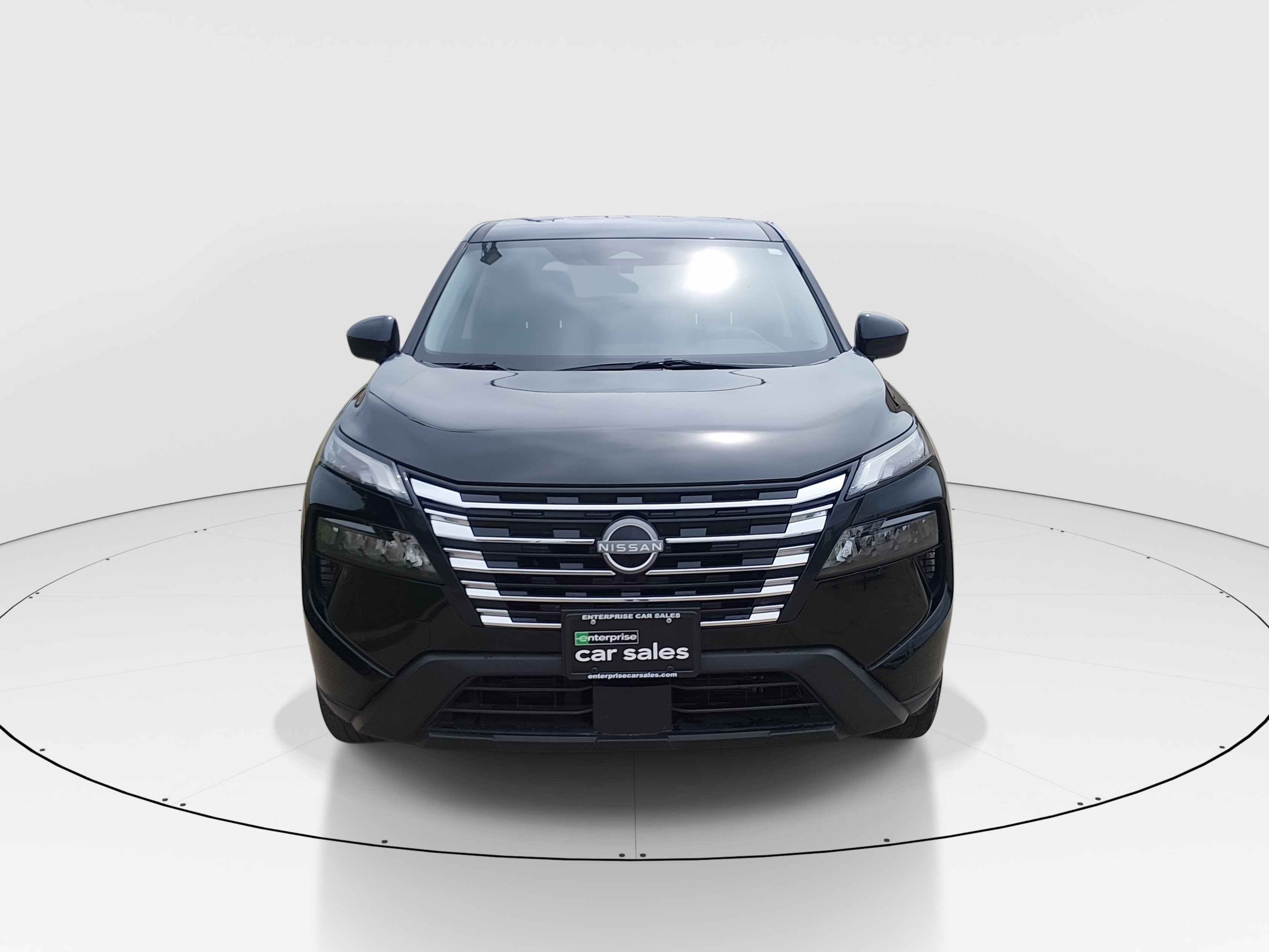2025 Nissan Rogue SV - Photo 2