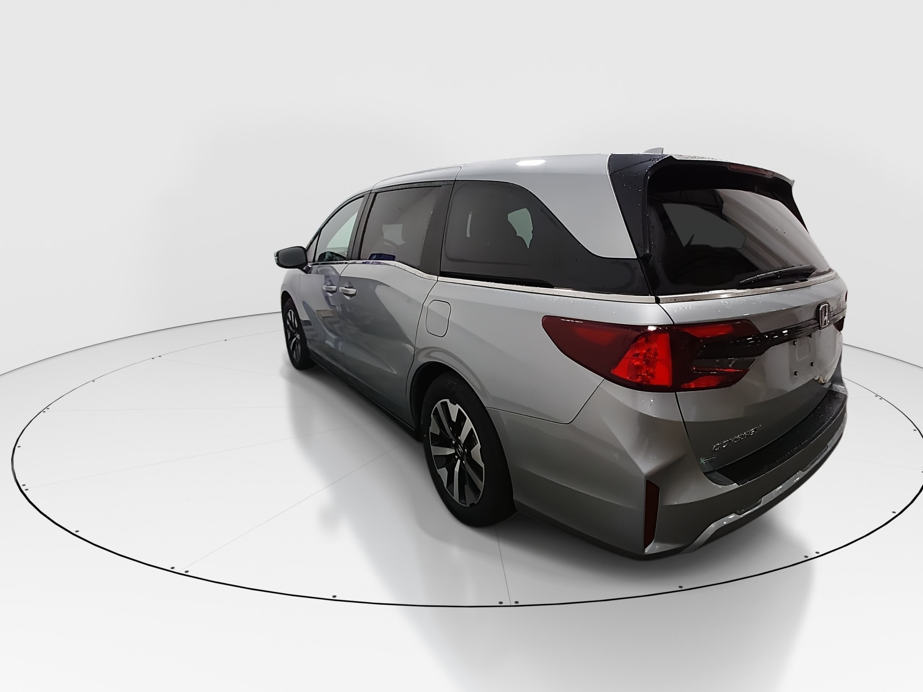 2025 Honda Odyssey EX-L - Photo 5