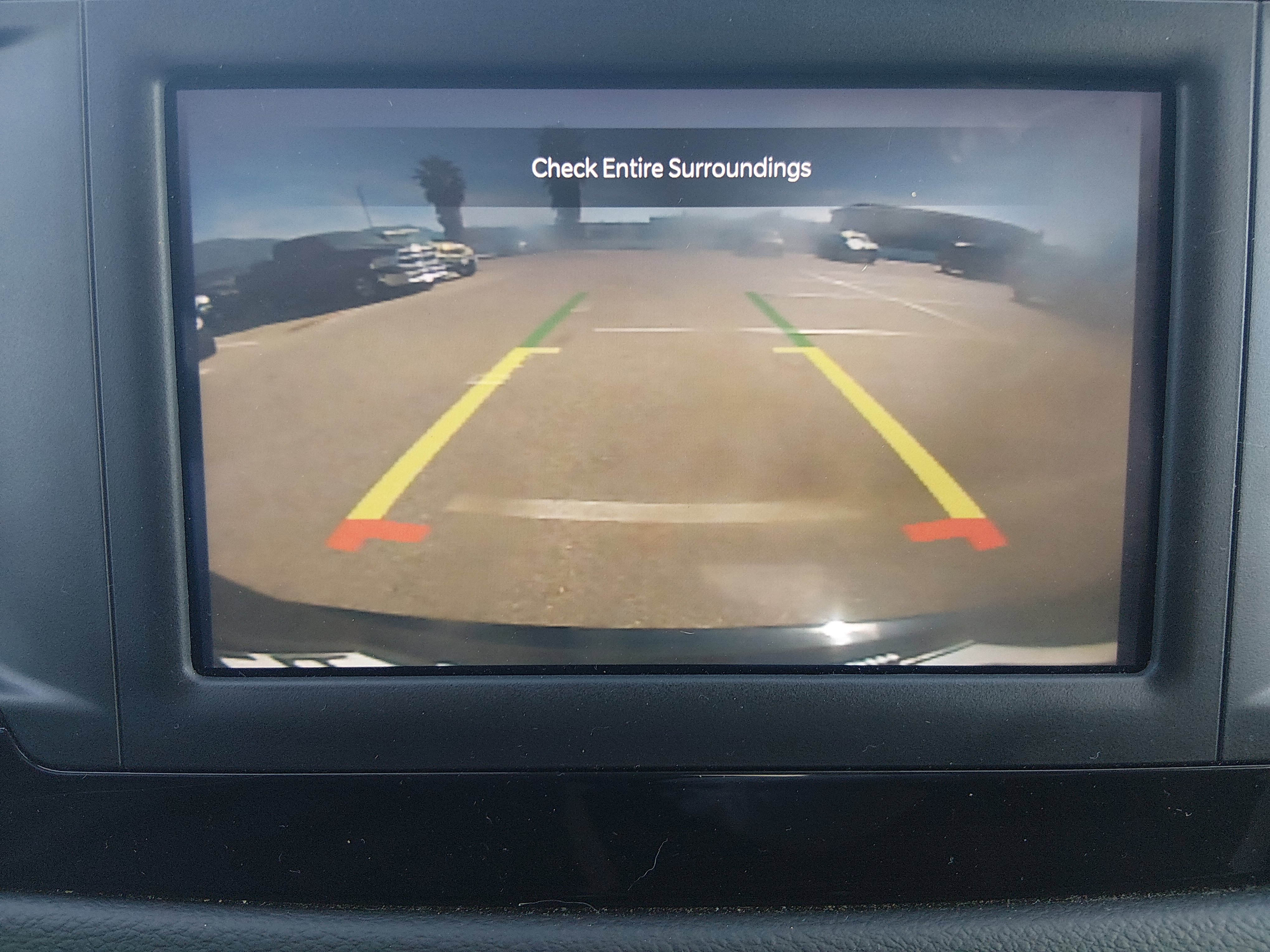 2023 Chrysler Voyager LX - Photo 17