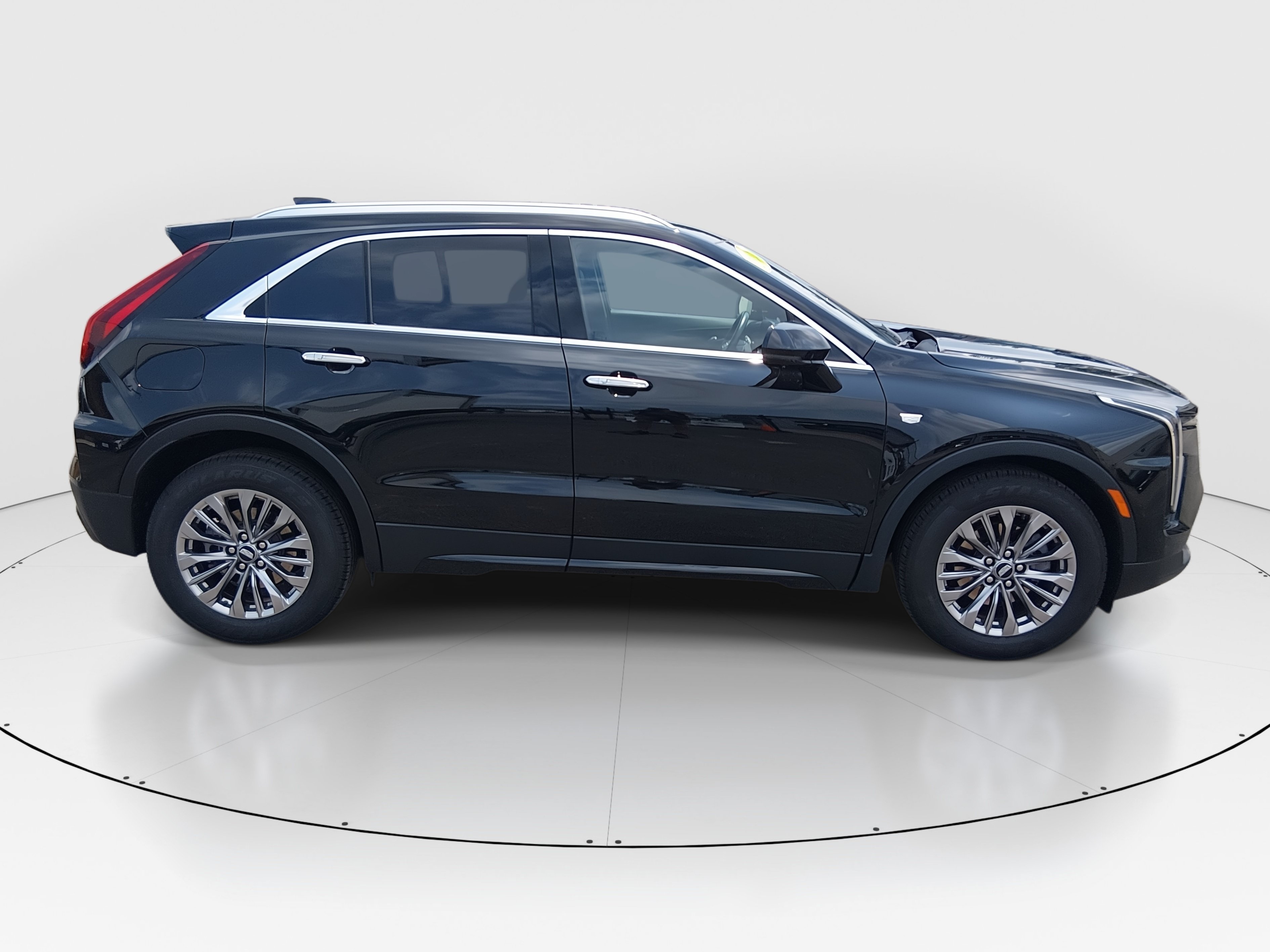 2025 Cadillac XT4 Premium Luxury - Photo 8