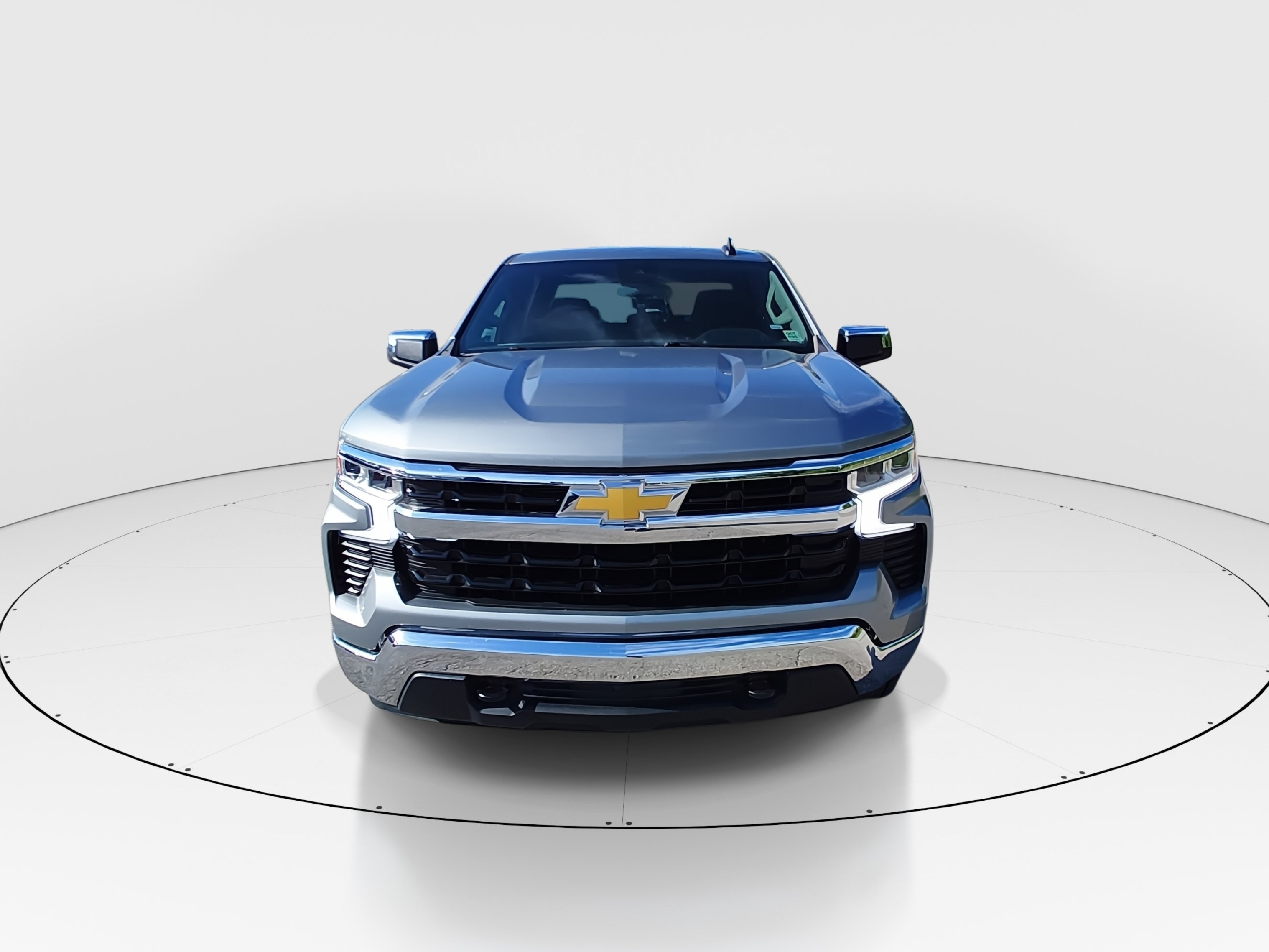 2025 Chevrolet Silverado 1500 LT - Photo 2