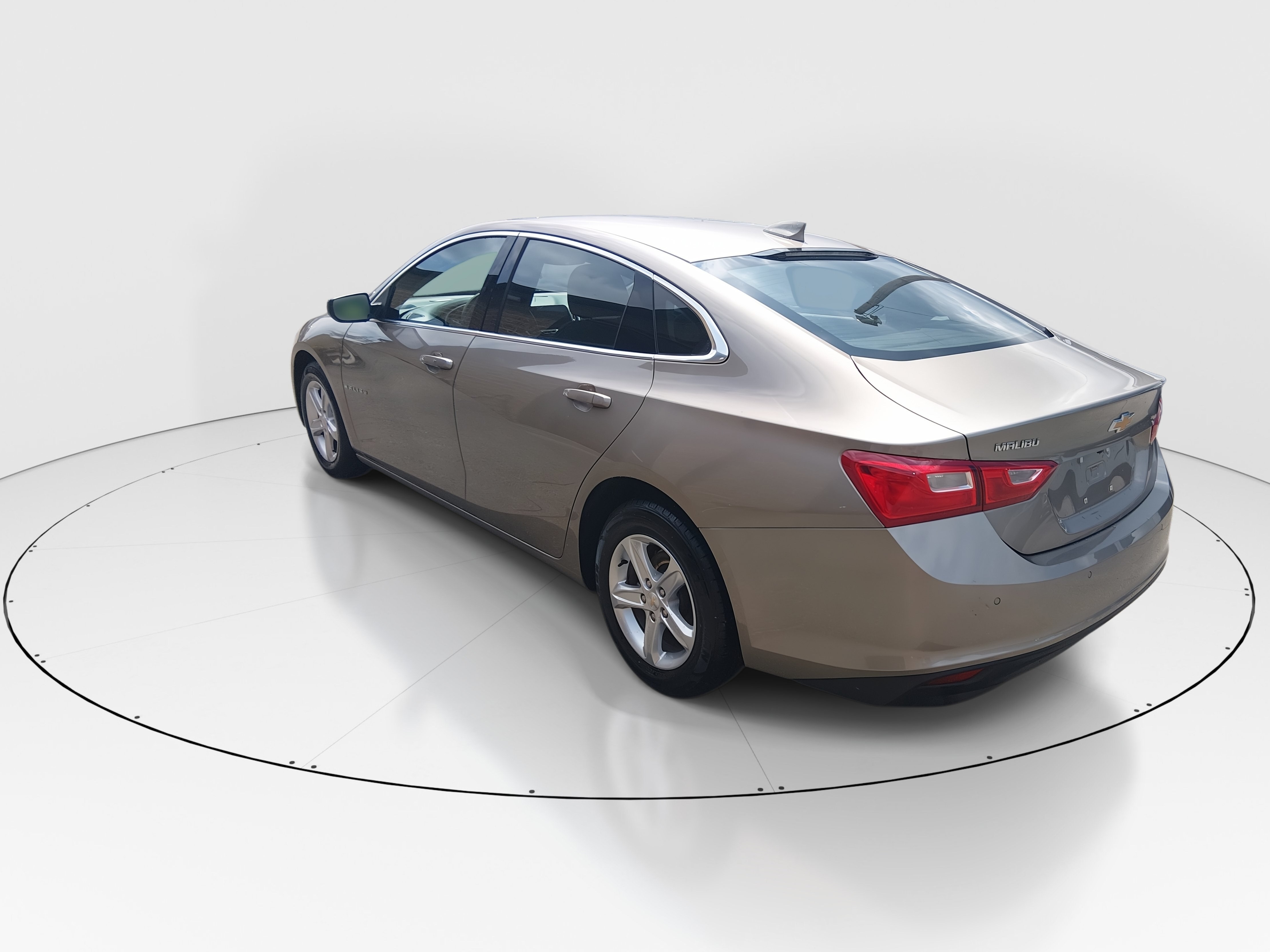 2024 Chevrolet Malibu 1LT - Photo 5