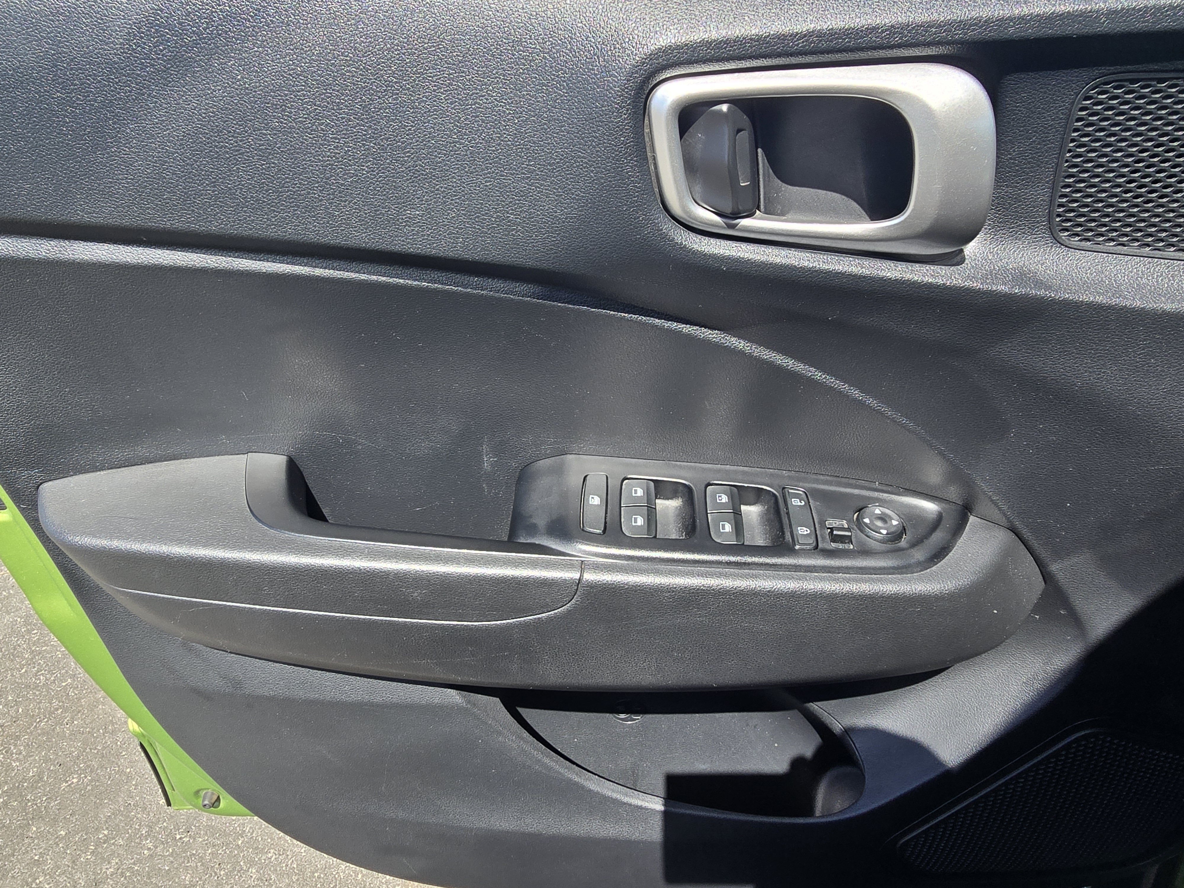 2024 Hyundai Venue SEL - Photo 18