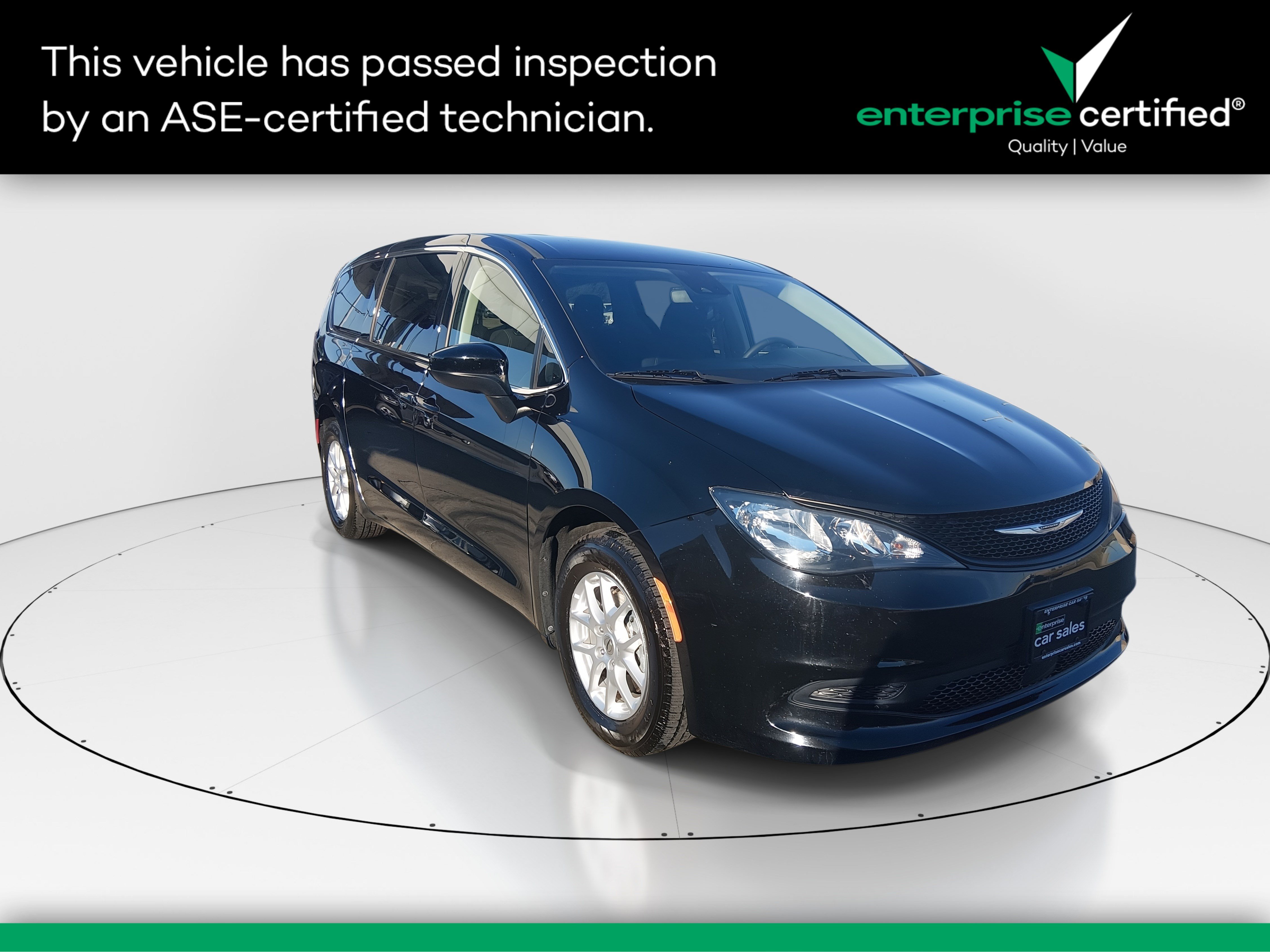 2024 Chrysler Voyager