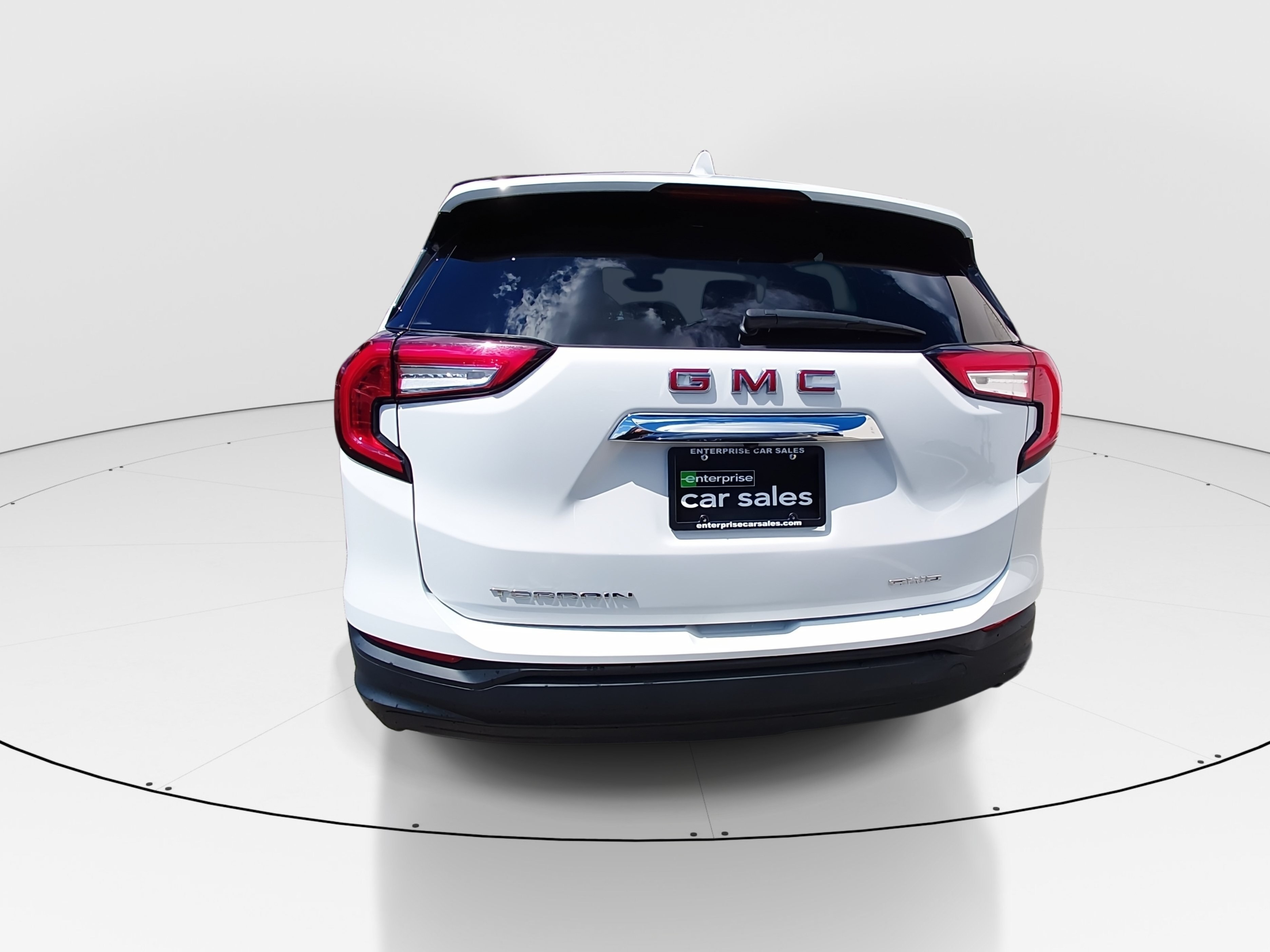 2024 GMC Terrain SLE - Photo 6