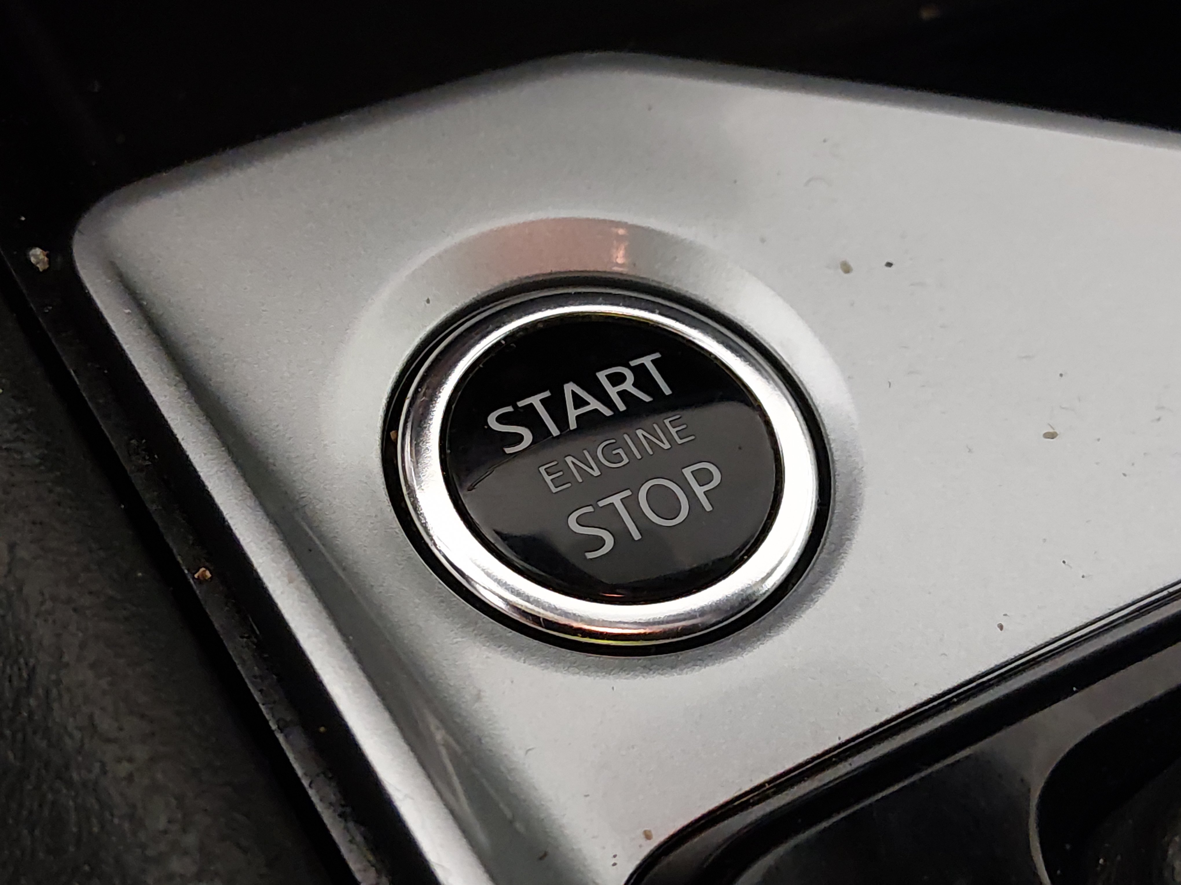 2024 Nissan Altima SV - Photo 17