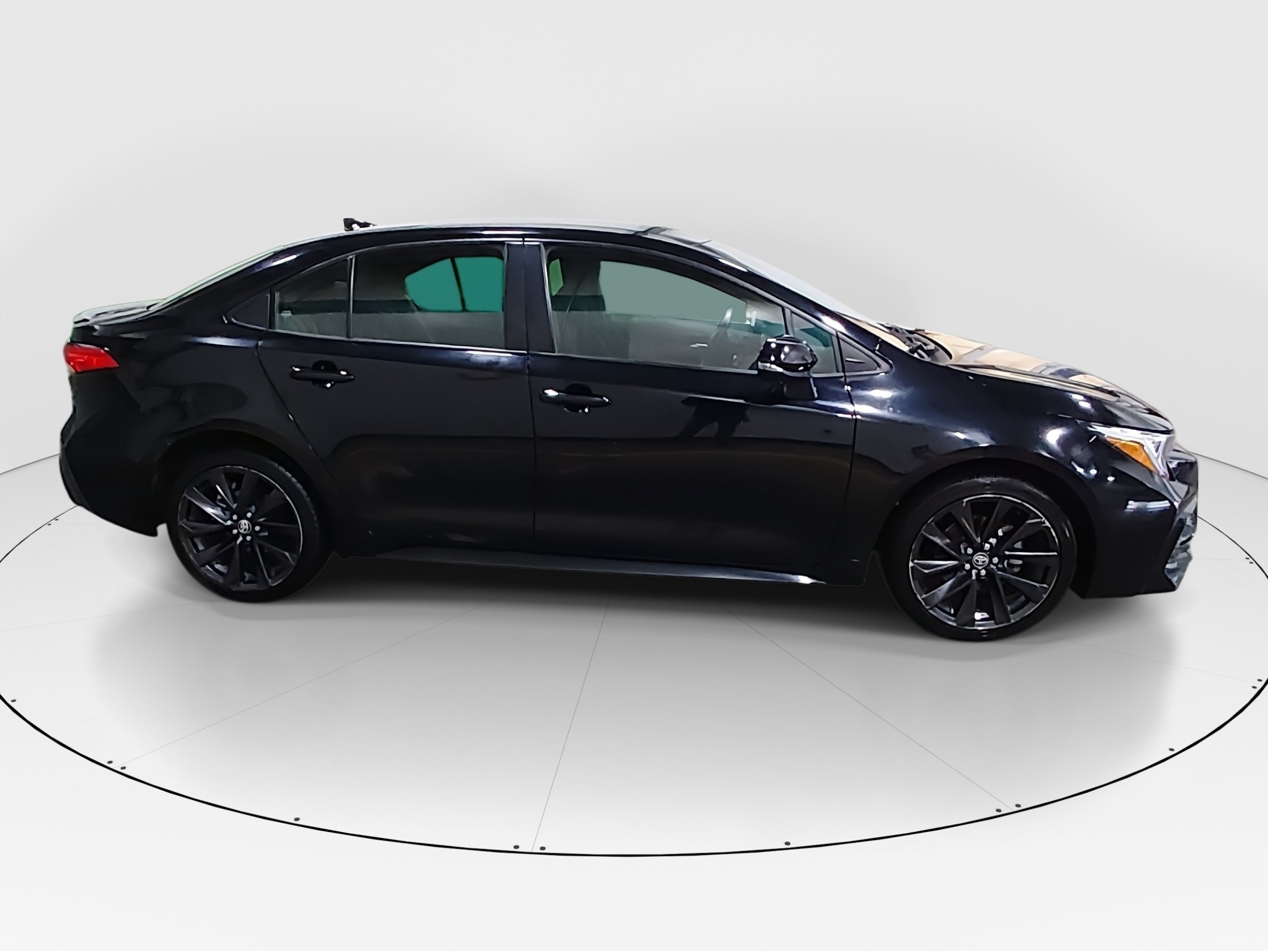 2024 Toyota Corolla SE - Photo 8