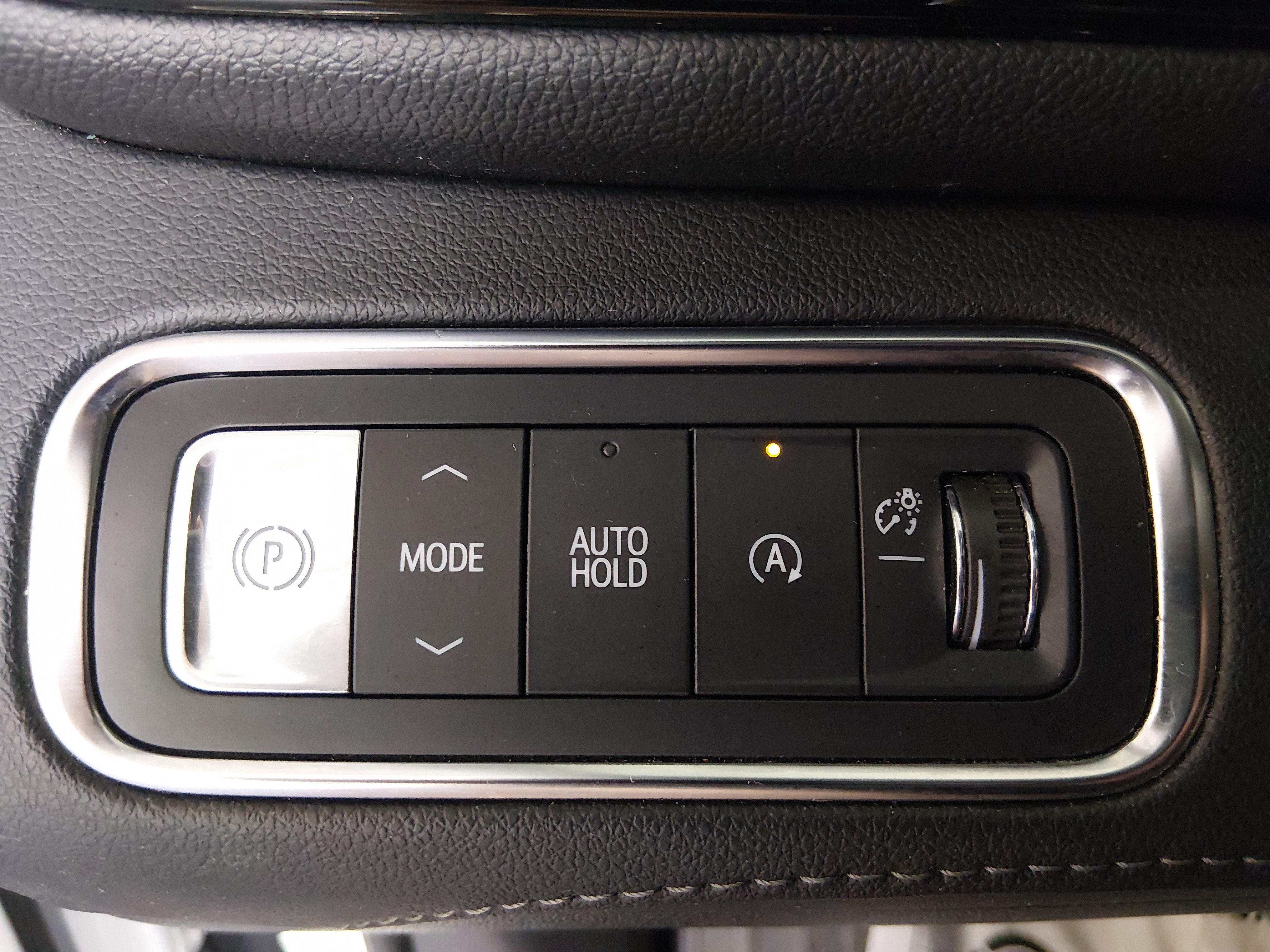 2025 Buick Enclave Preferred - Photo 13