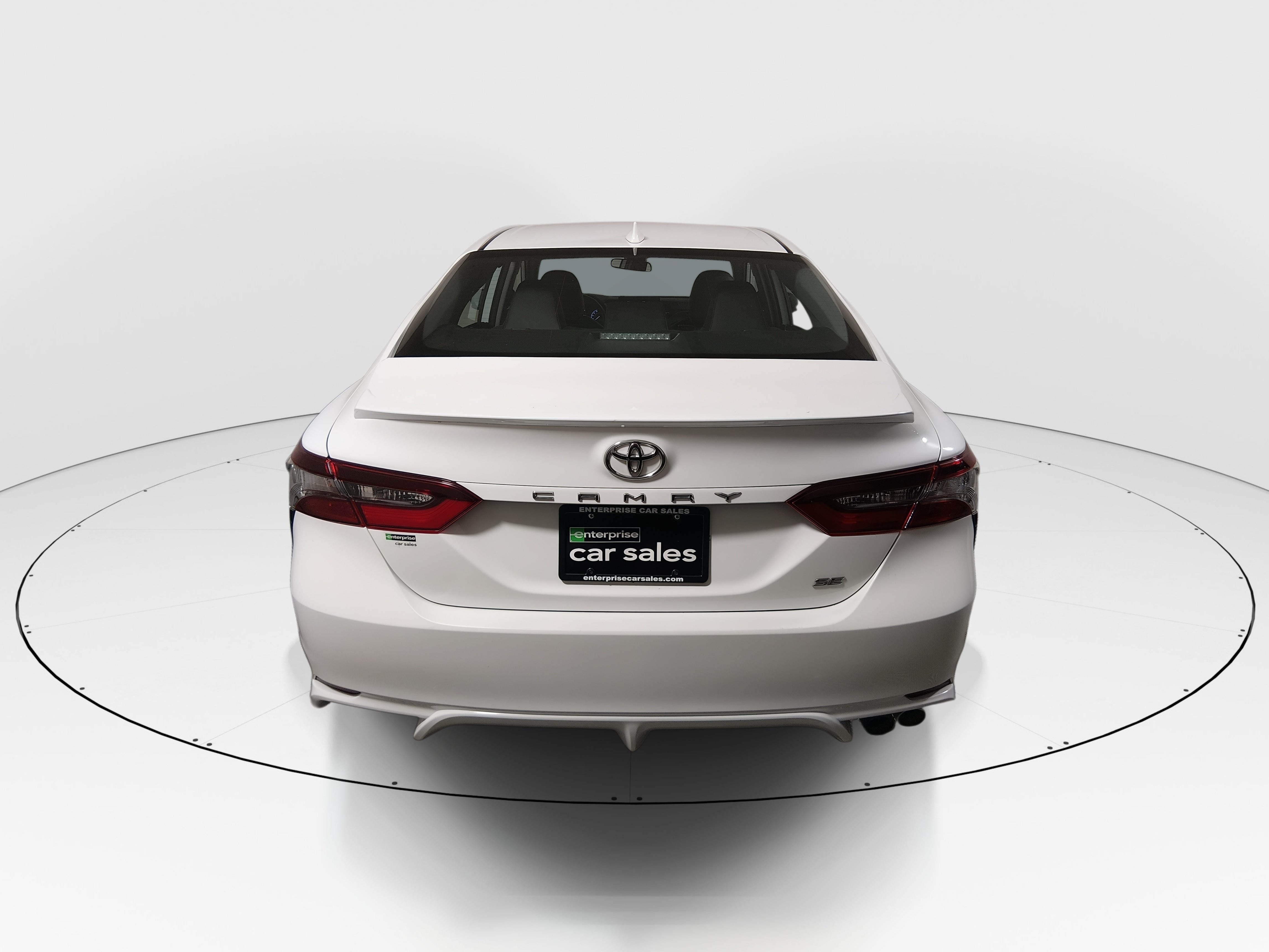 2024 Toyota Camry SE - Photo 6