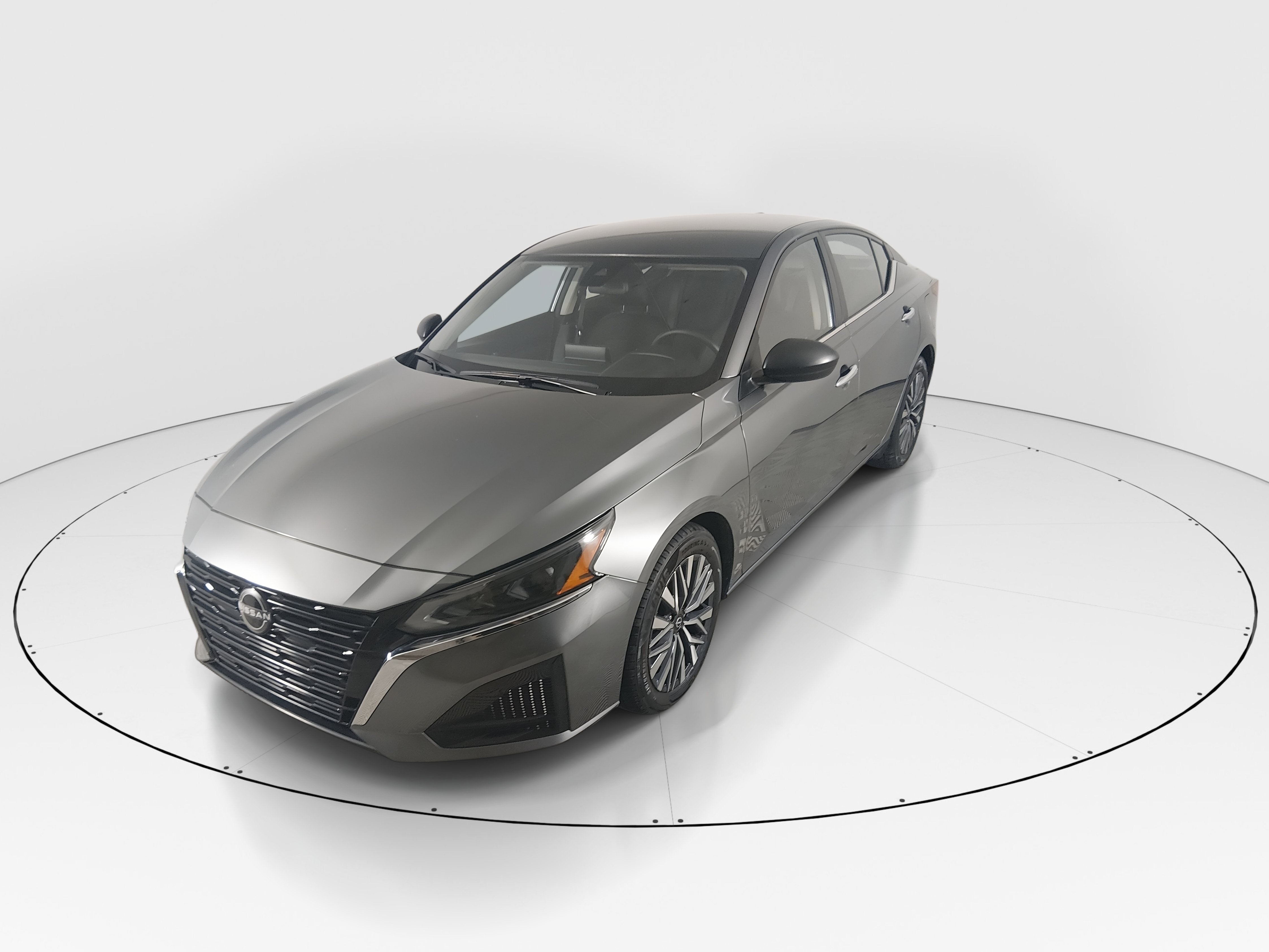 2024 Nissan Altima SV - Photo 3