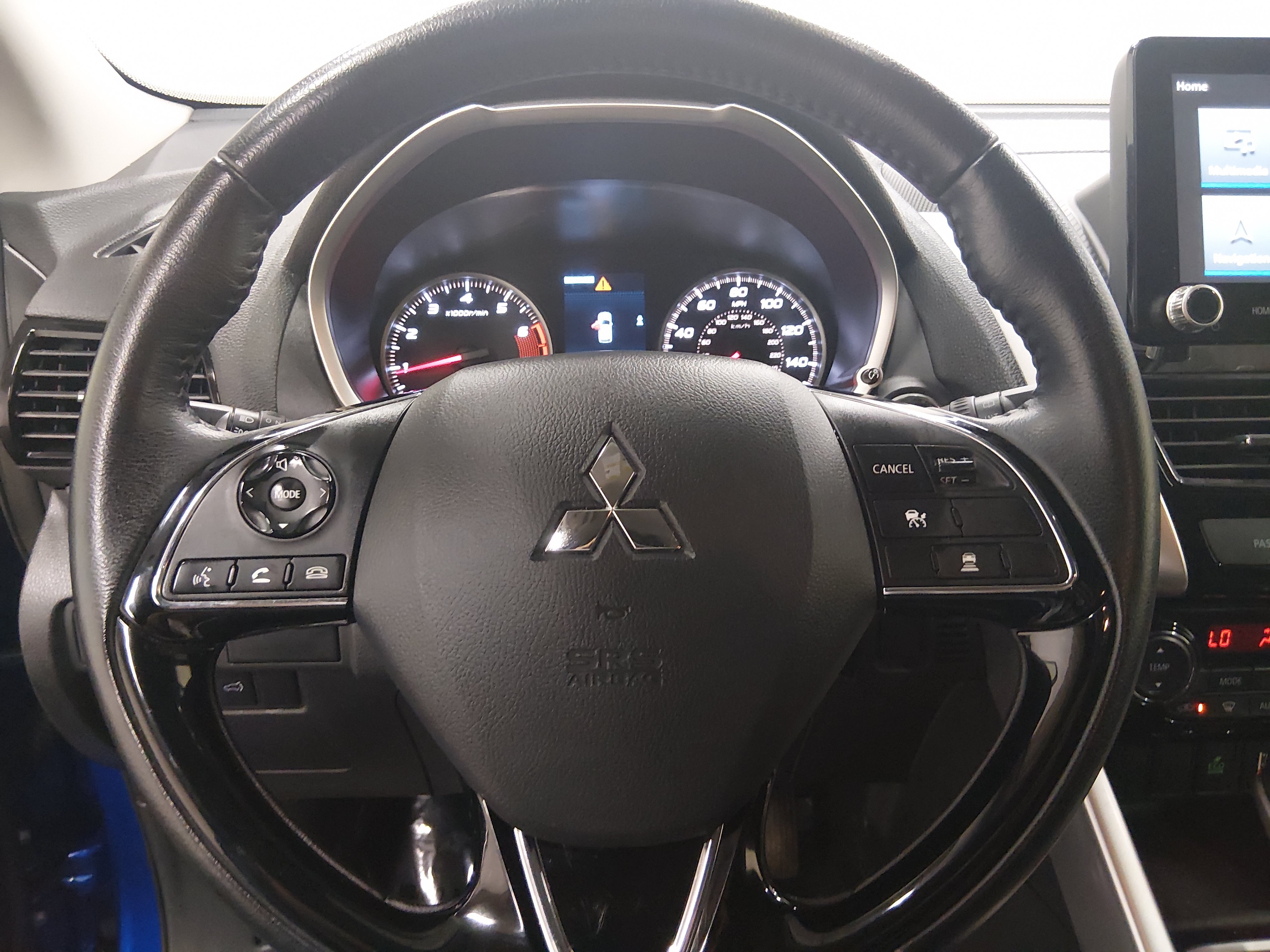 2025 Mitsubishi Eclipse Cross SE - Photo 12