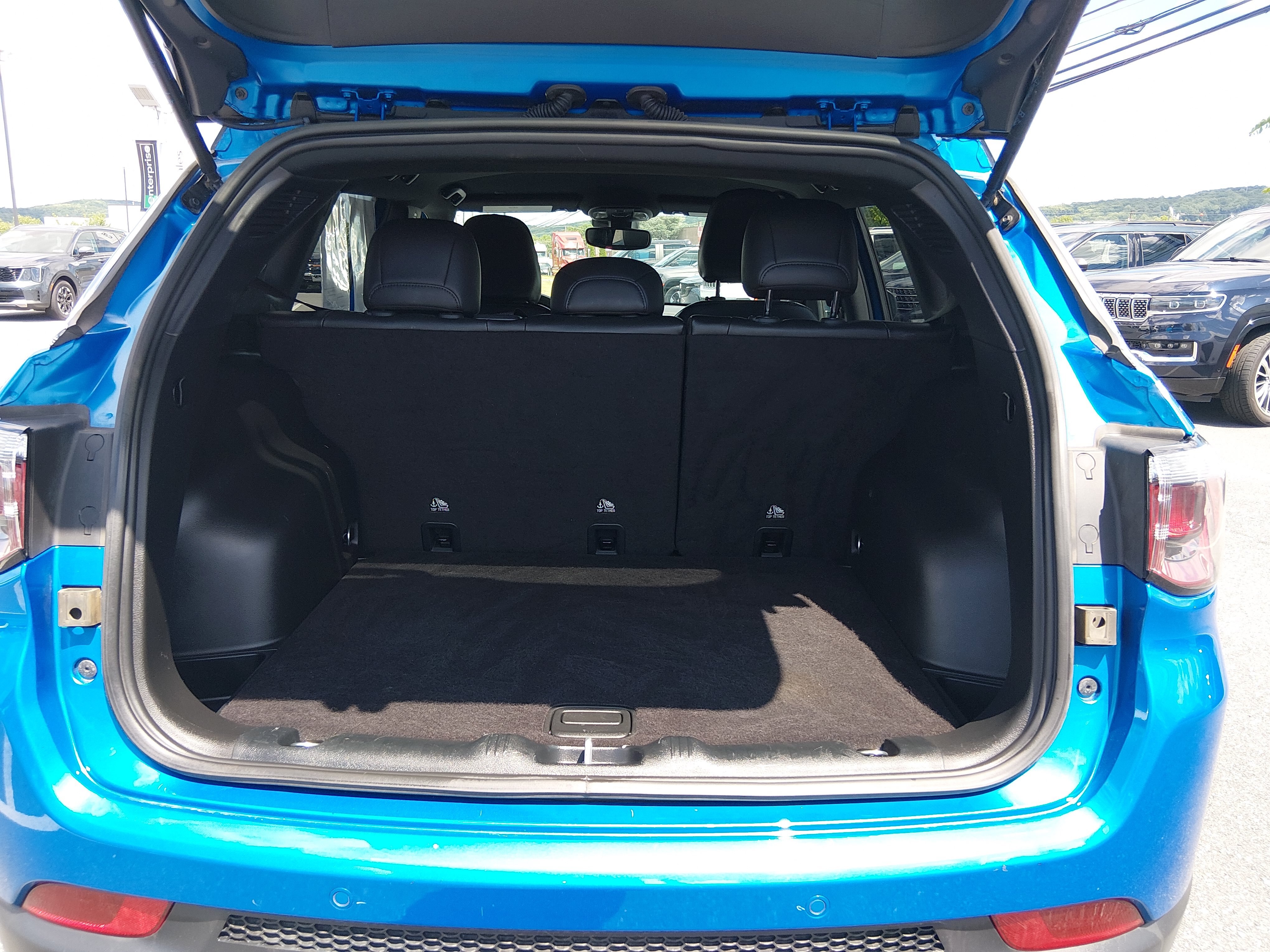2024 Jeep Compass Limited - Photo 11