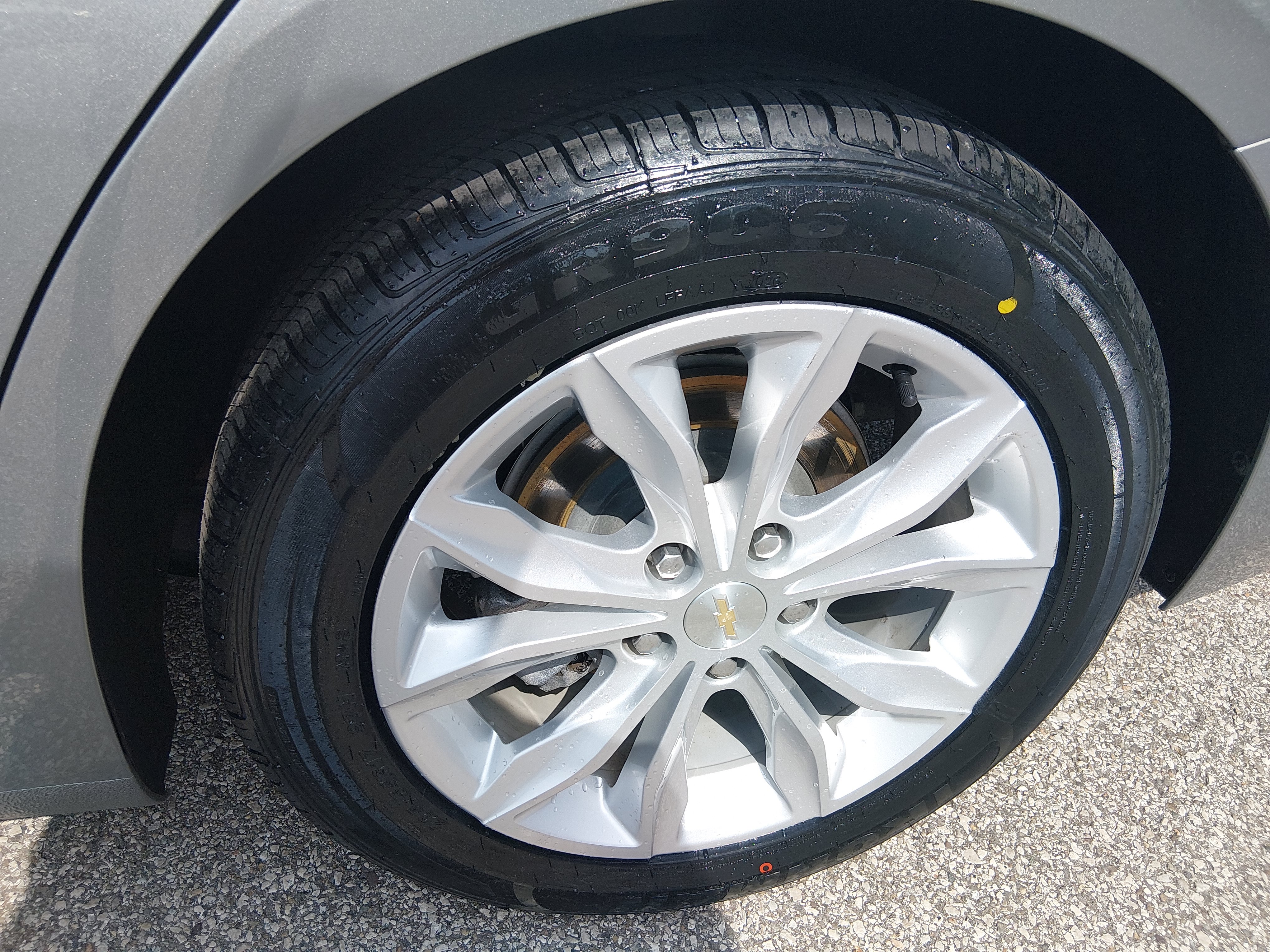 2024 Chevrolet Malibu 1LT - Photo 10