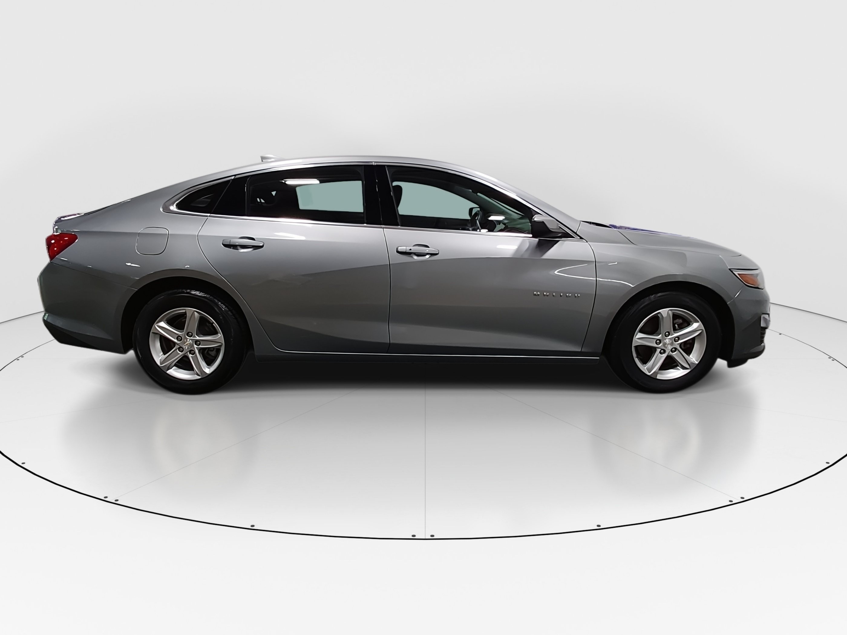 2024 Chevrolet Malibu 1LT - Photo 8