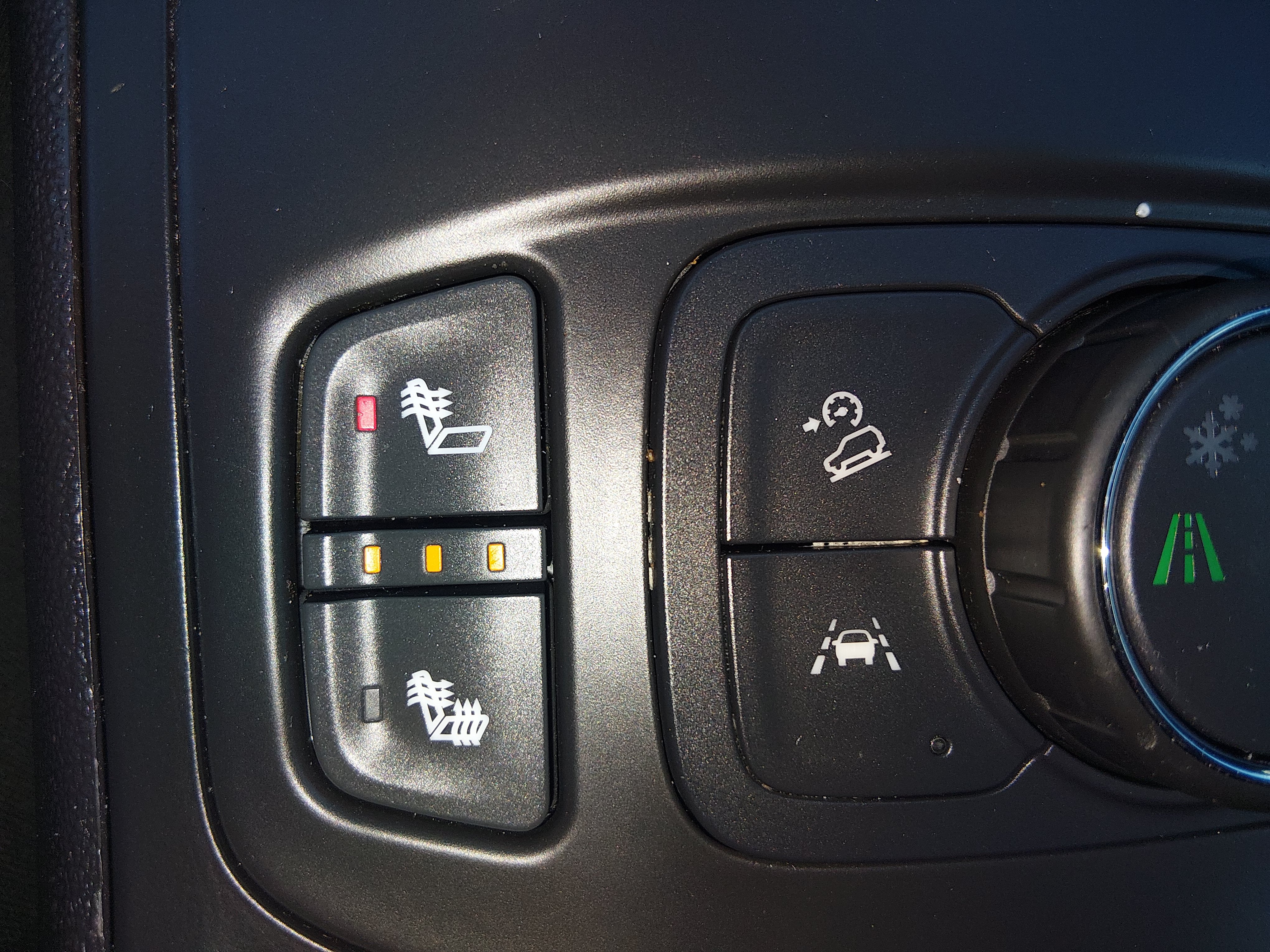 2024 GMC Terrain SLT - Photo 17