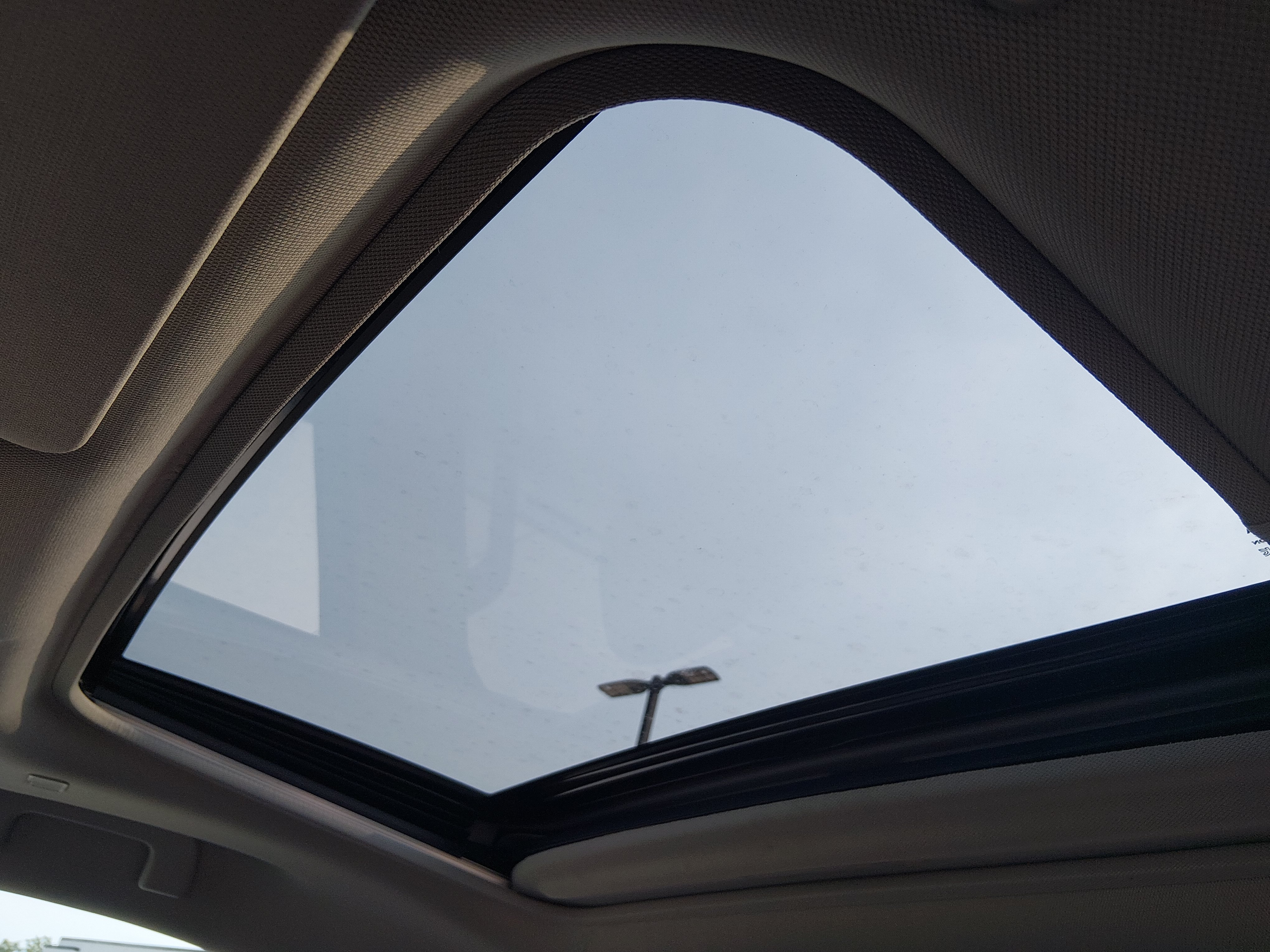 2025 Toyota Sienna XLE - Photo 21